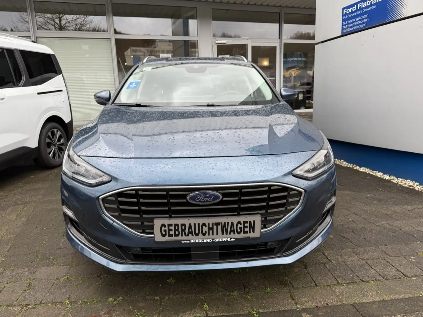 Ford Focus Titanium Turnier 125PS EcoBoost Bleu - 2