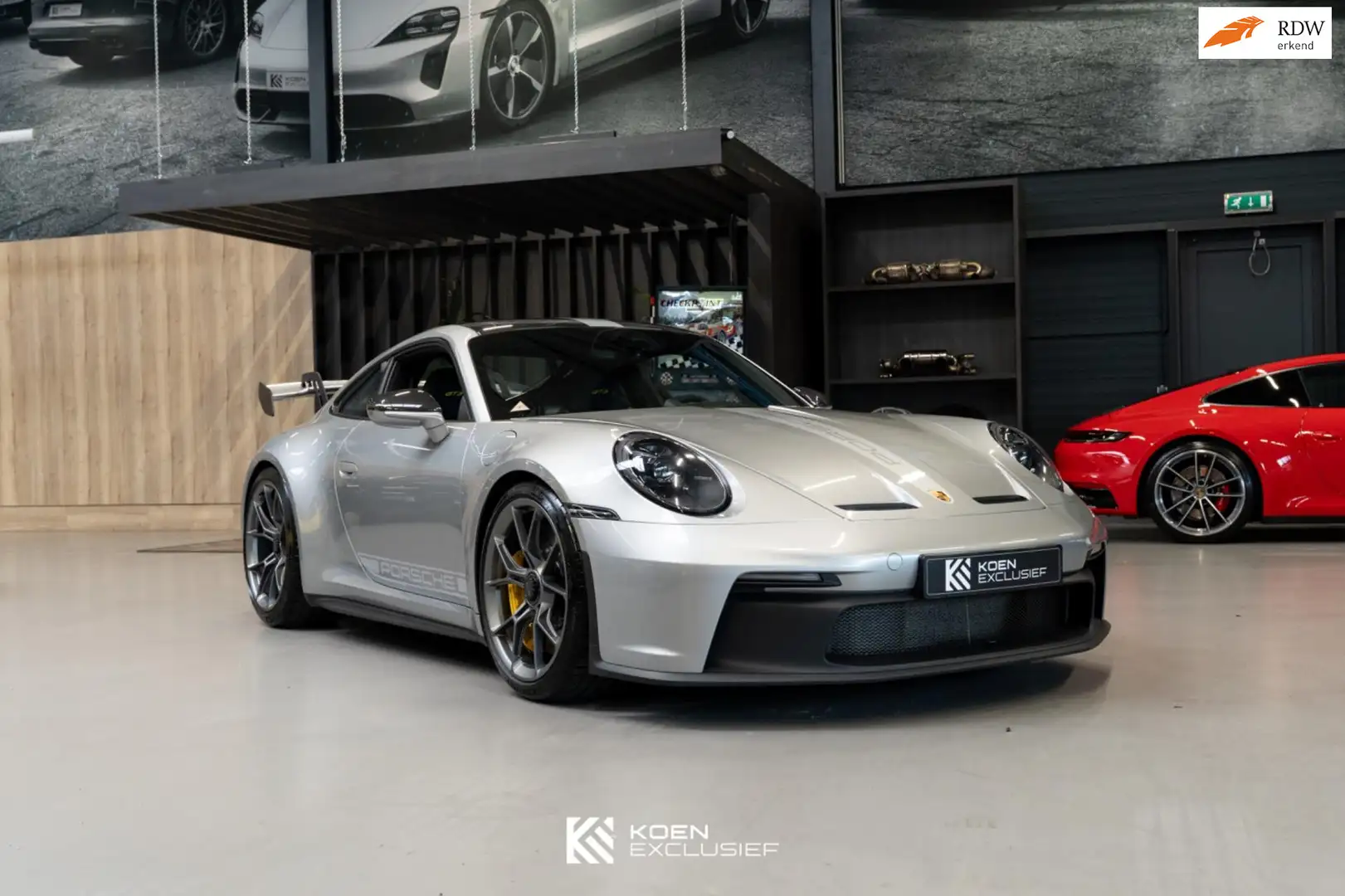 Porsche 992 992 4.0 GT3 Club sport Approved tot juni 2026 Grijs - 1