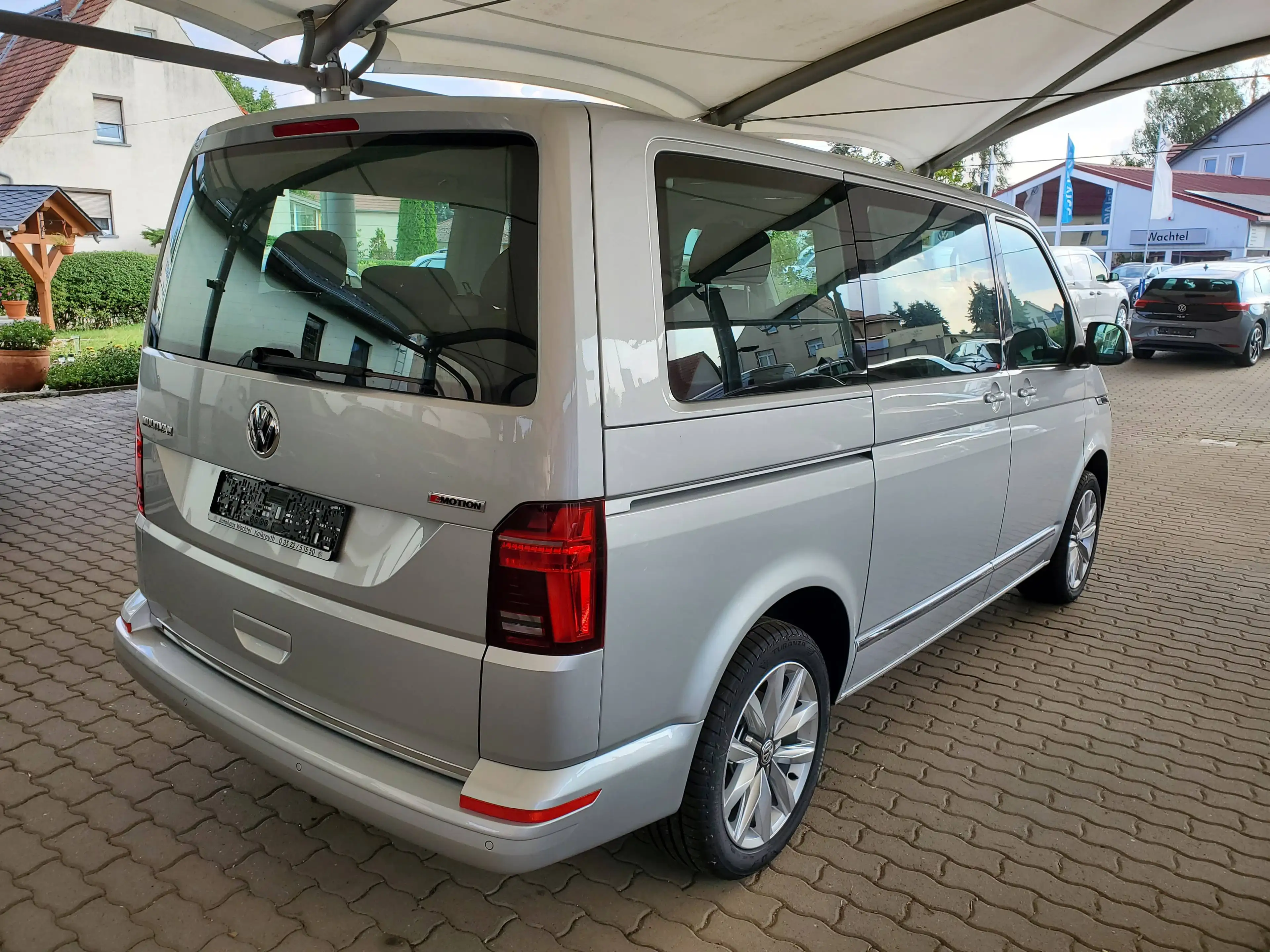 Volkswagen T6.1 Multivan 4MOTION Comfortline NAVI LED Standheizung — photo 3
