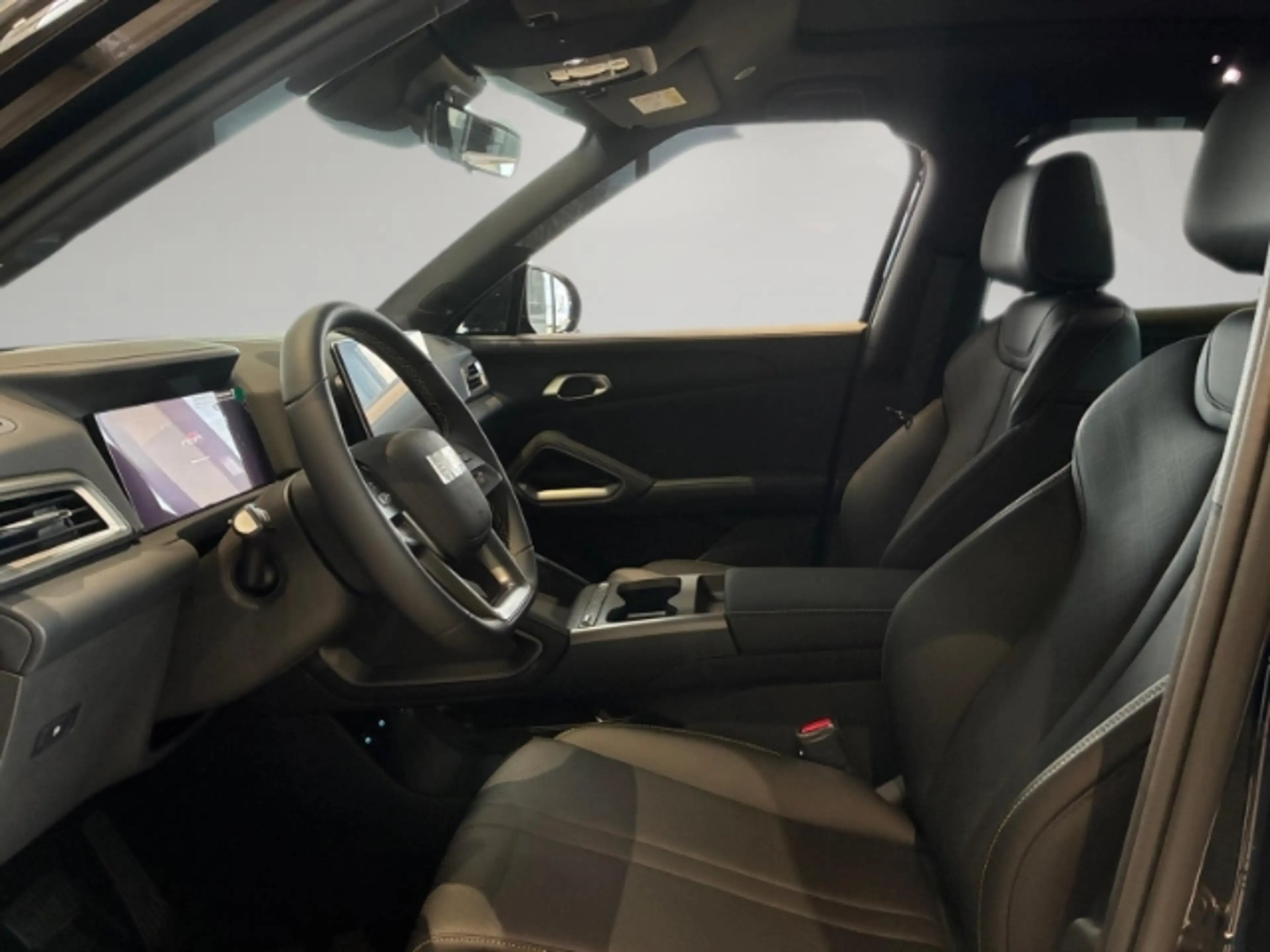 BYD Atto 2 DM-i 1.5 Boost Panorama/360 Grad/Sitzheizung/Navi/ — photo 9