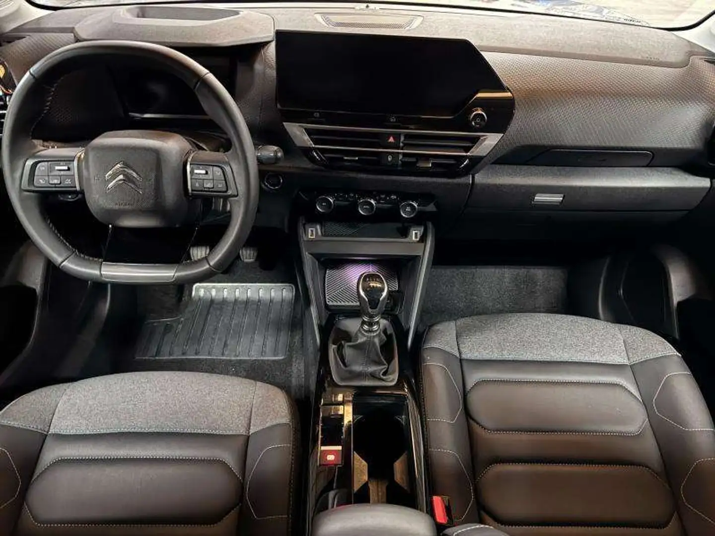 Citroen C4 Max / 130ch Gris - 2