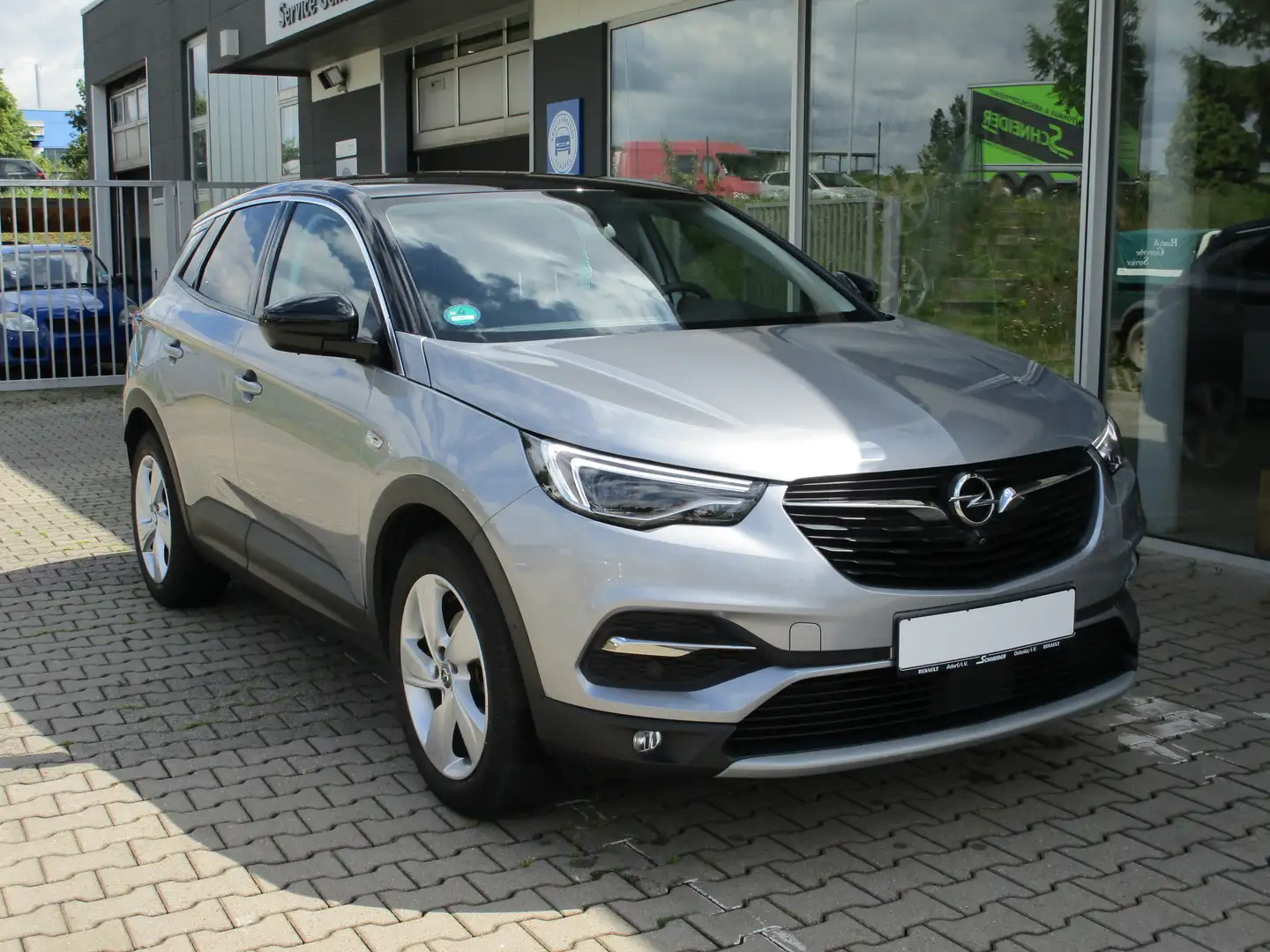 Opel Grandland X 120 Jahre, Automatic, AHK Zilver - 1