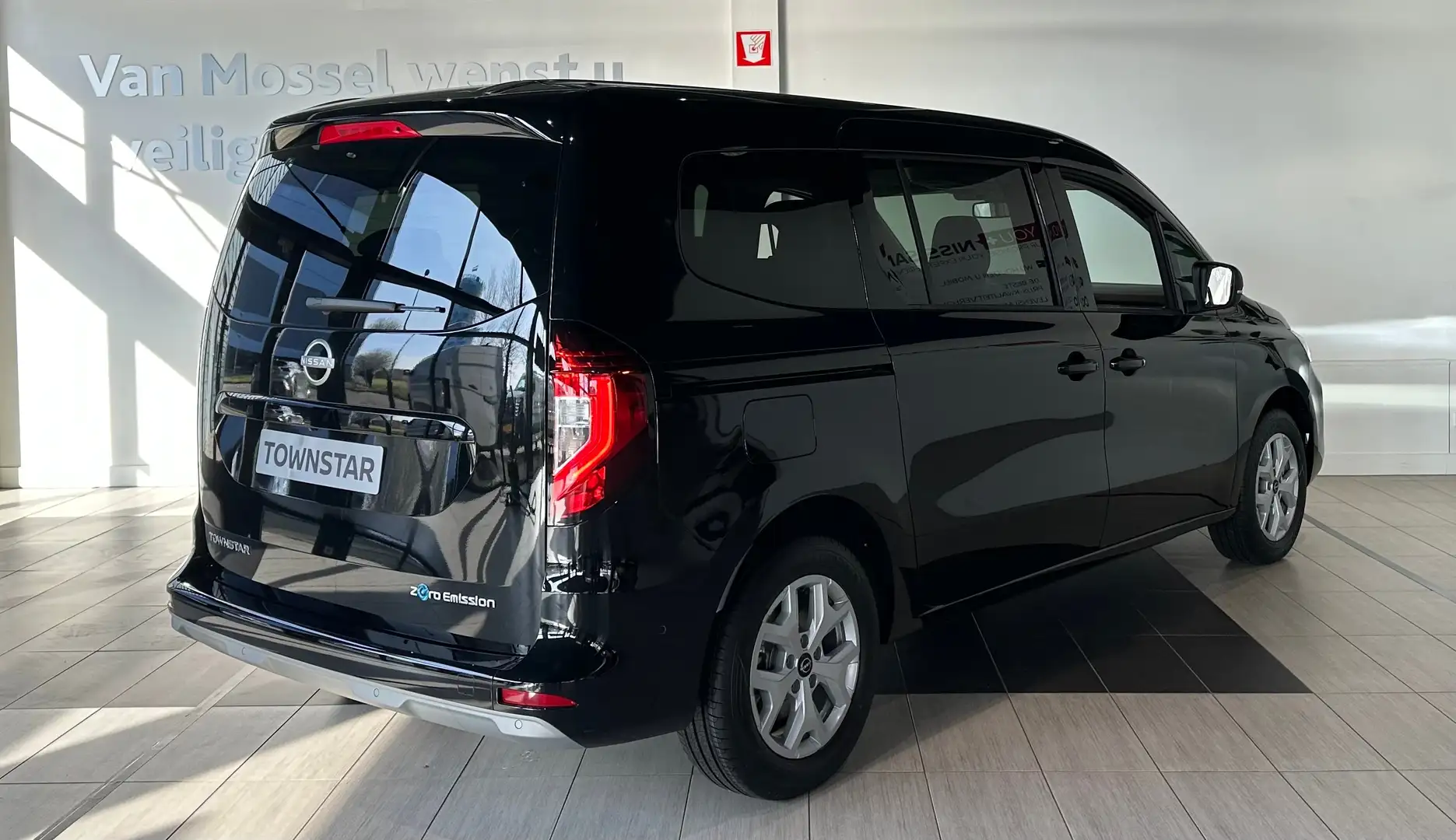 Nissan Townstar EV Evalia L2H1 121 1AT N-Connecta | Achteruitrijcamer Negro - 2