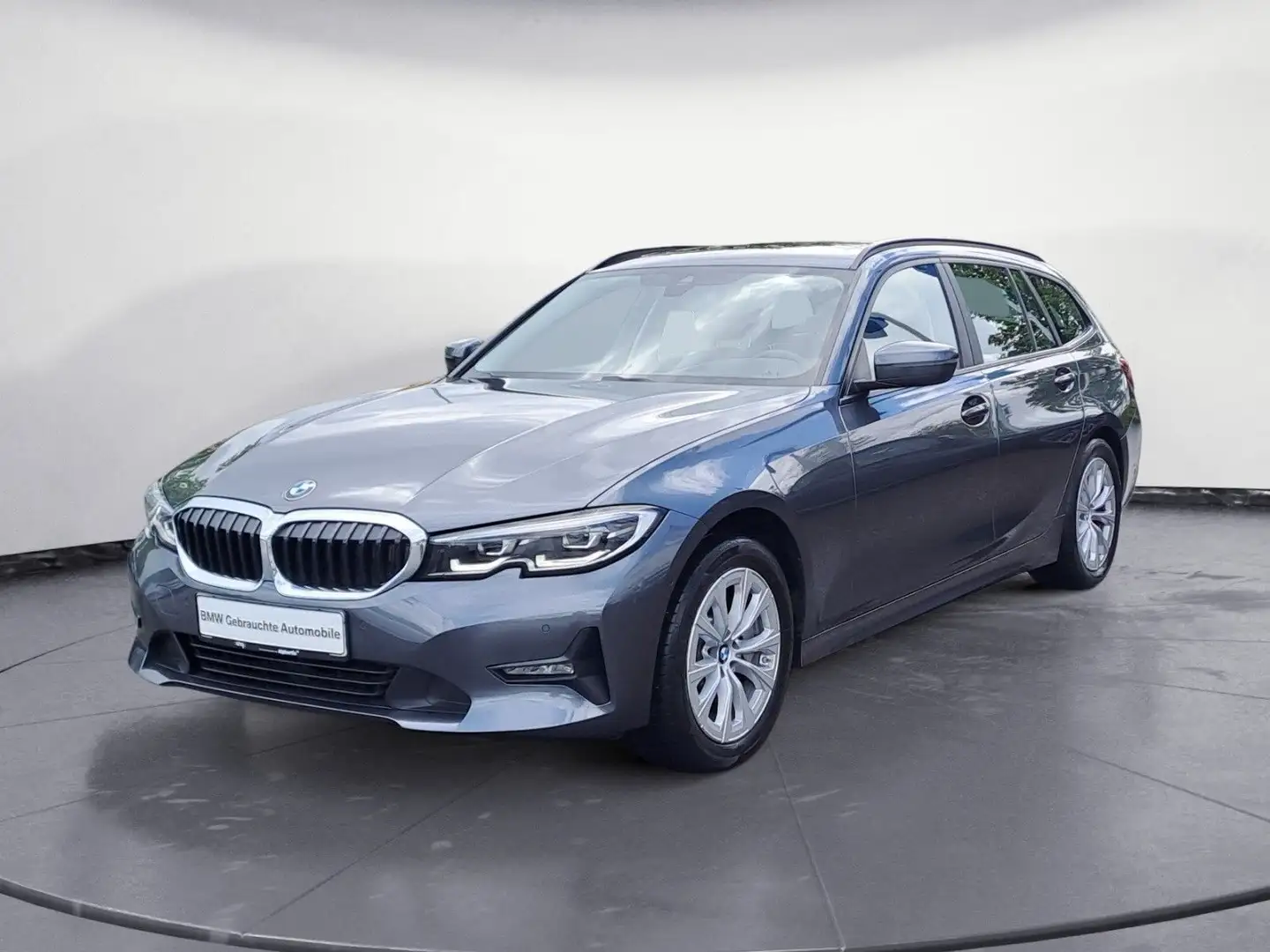 BMW 330 d Touring Advantage Aut. AHK Kamera HuD Pano Grau - 2