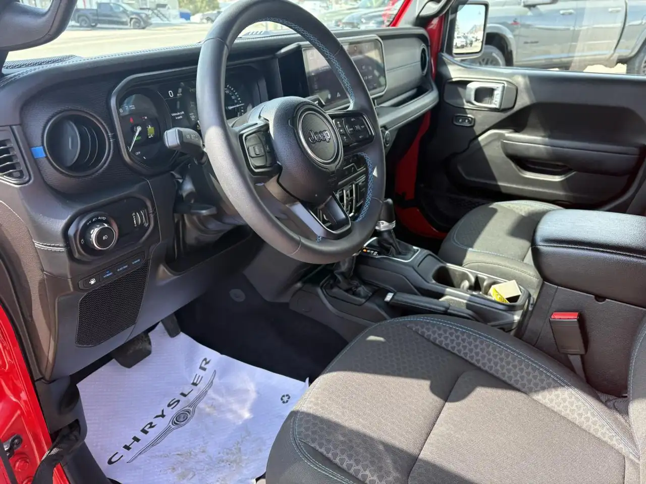 Jeep Wrangler снимка Jeep Wrangler