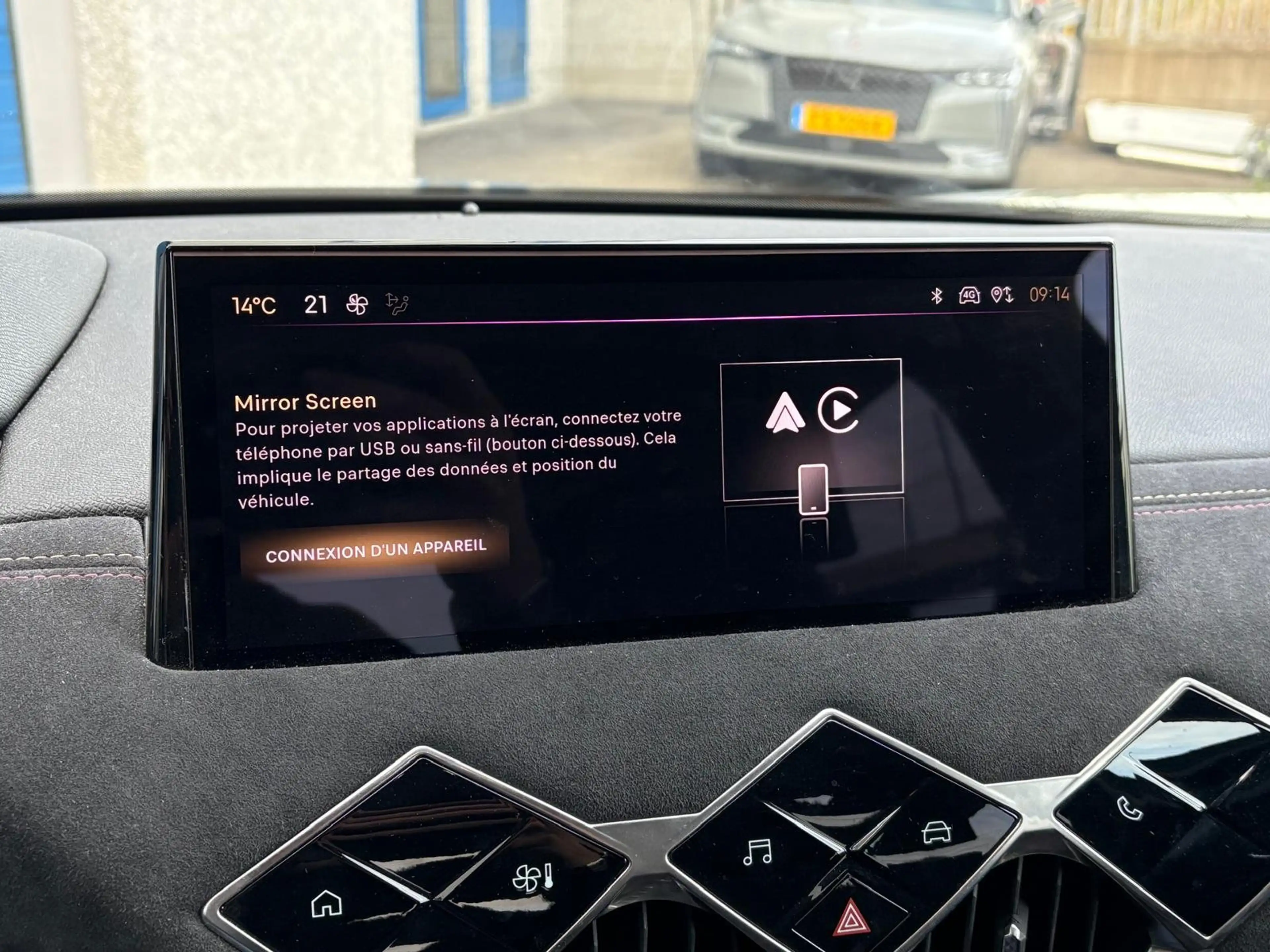 DS Automobiles DS 3 1.2 PURETECH 100CH PERFORMANCE LINE — photo 9