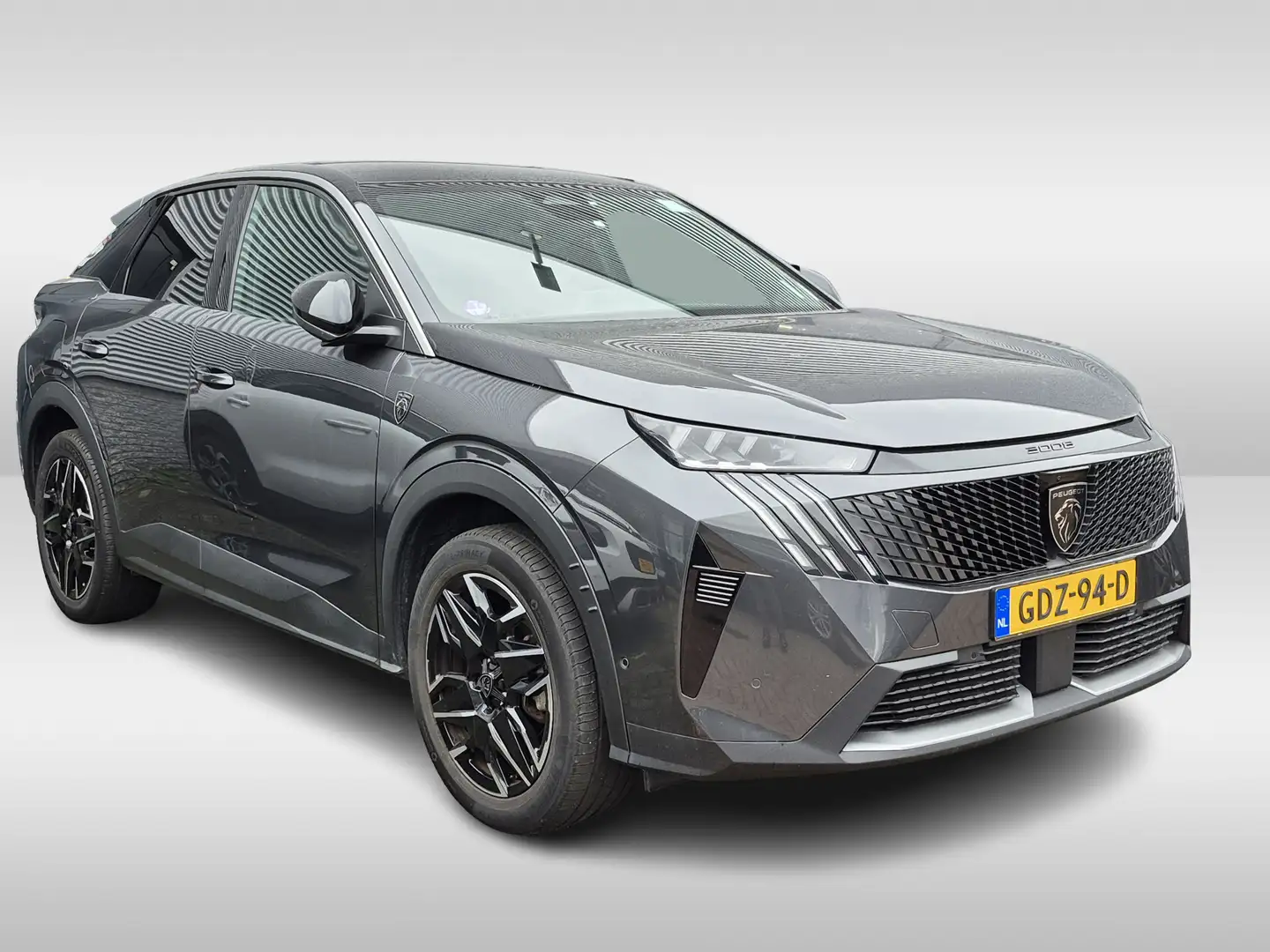 Peugeot 3008 1.2 Hybrid 136 GT | 360 View Camera | Navigatie | Grau - 2