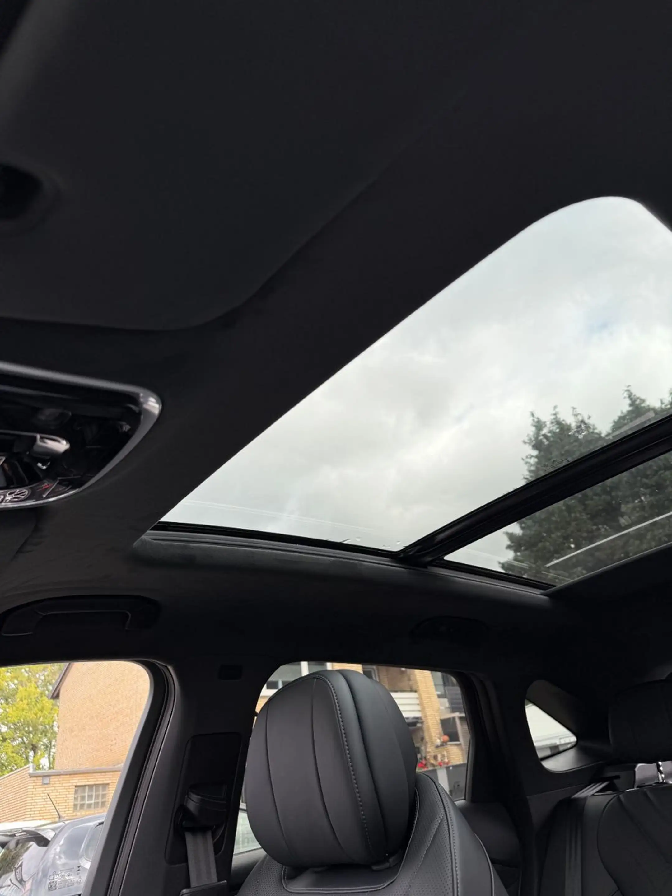 Omoda 9 1.5 TGDI PHEV Premium Pano Leder HUD VORLAUF — photo 14