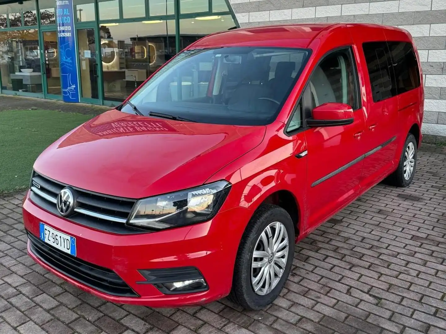 Volkswagen Caddy 1.4 TGI HIGHLINE MAXI Rood - 2