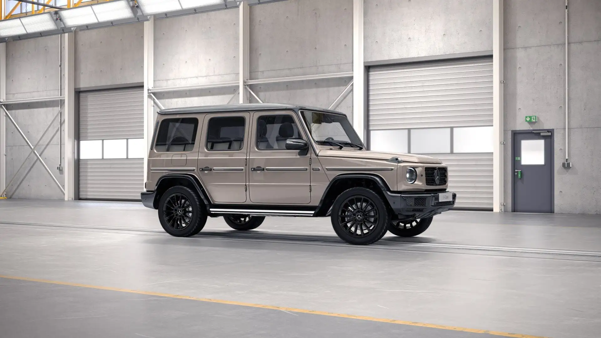 Mercedes-Benz G 350 d 9G-TRONIC AMG Line Beżowy - 2
