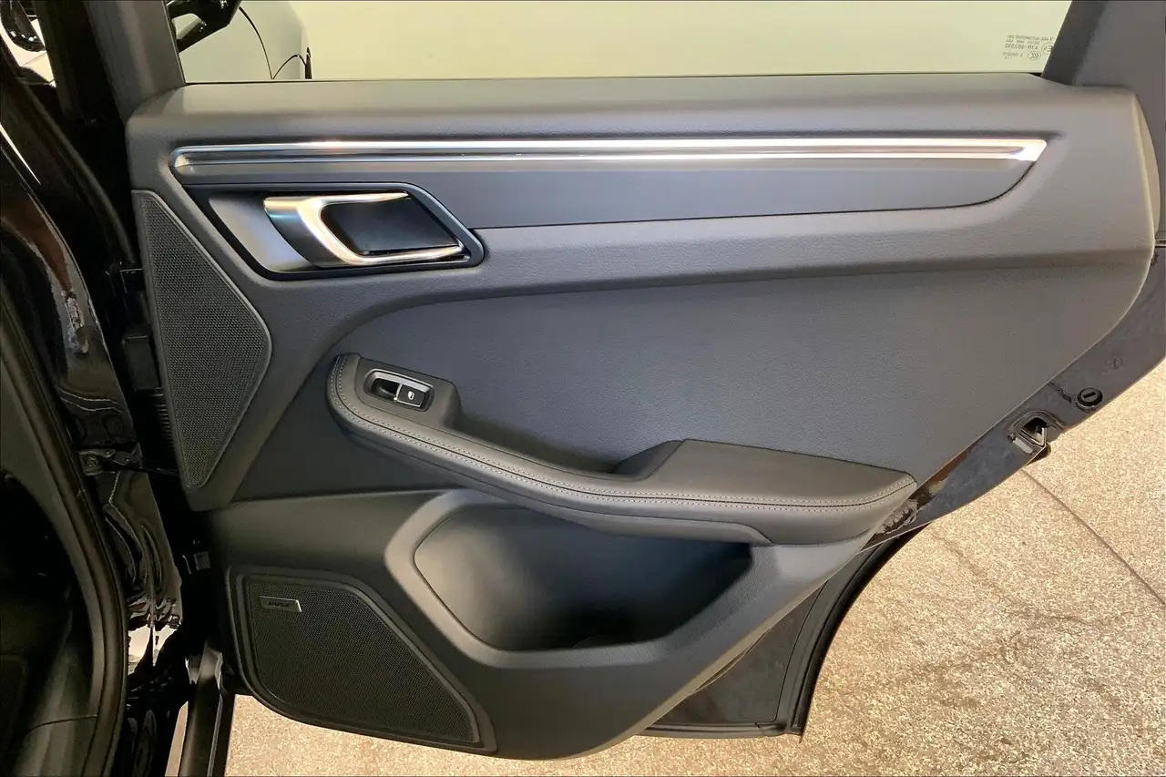 Porsche Macan снимка Porsche Macan