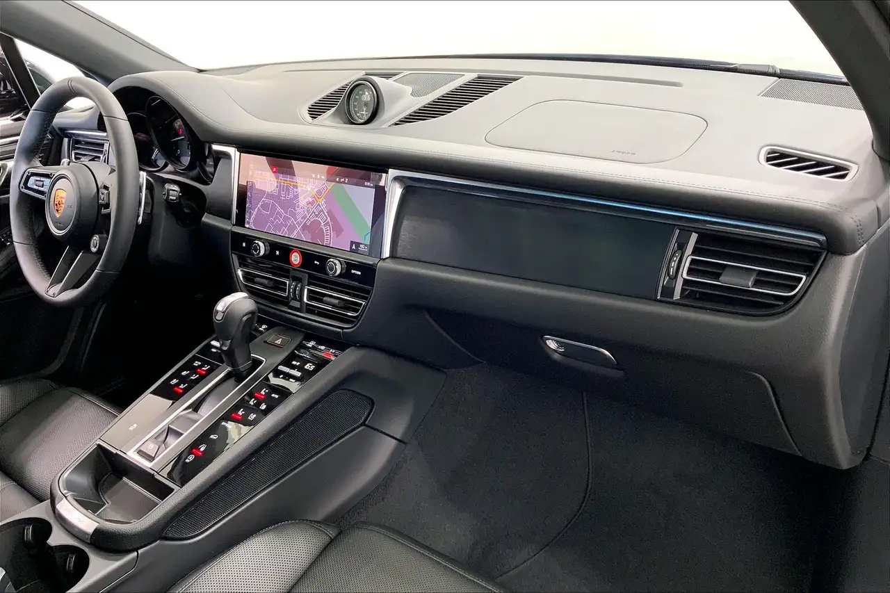 Porsche Macan снимка Porsche Macan