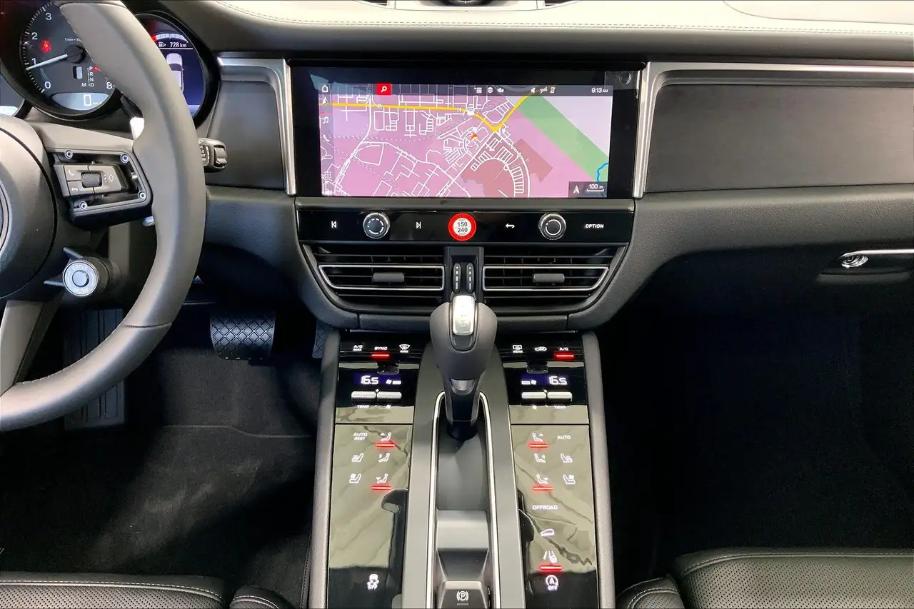 Porsche Macan снимка Porsche Macan