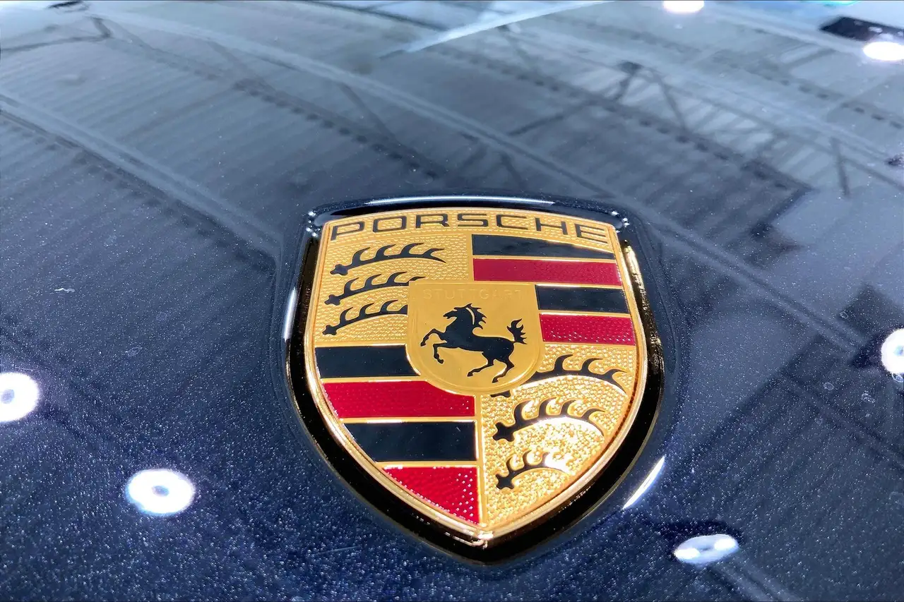 Porsche Macan снимка Porsche Macan
