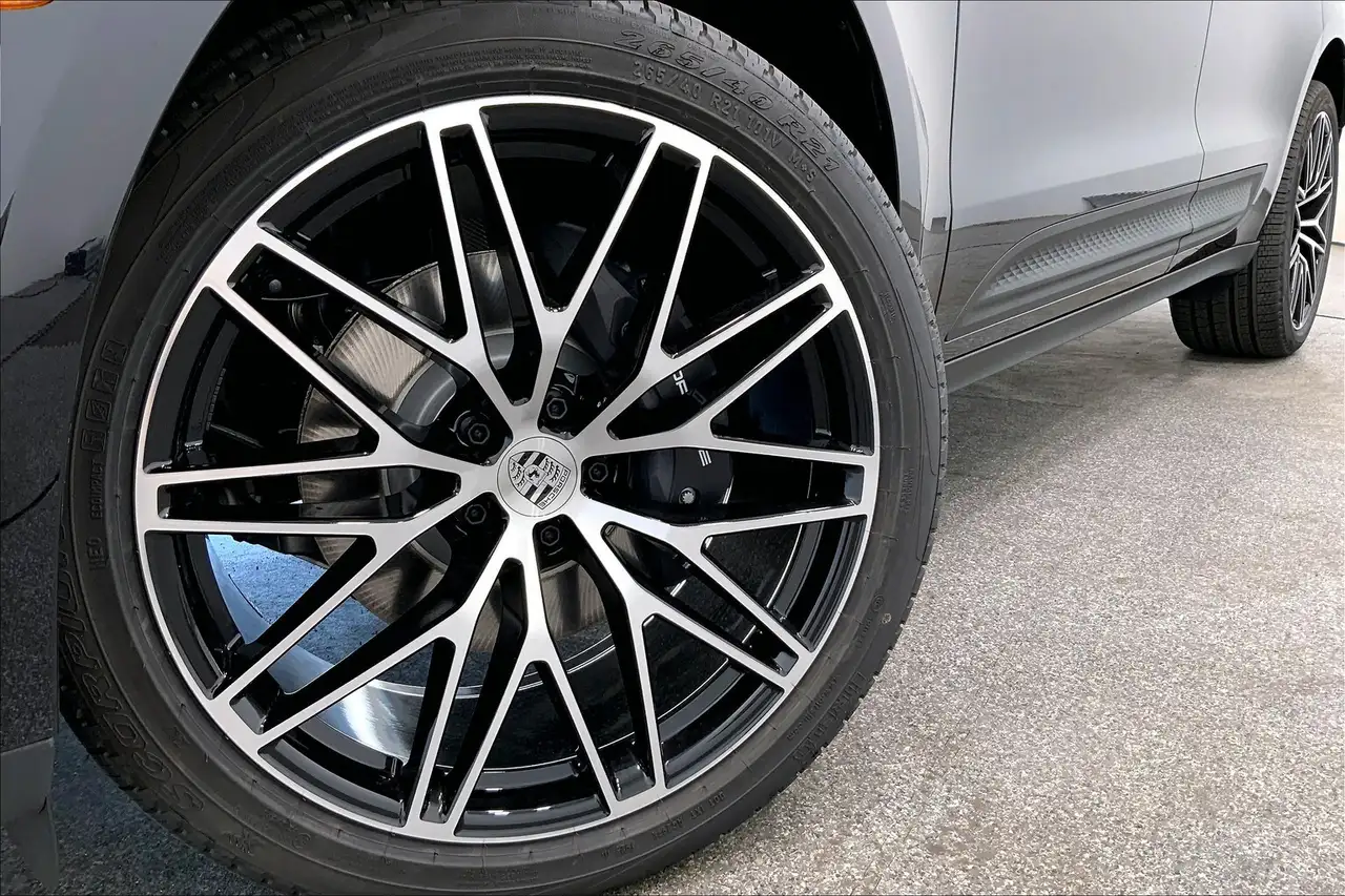 Porsche Macan снимка Porsche Macan