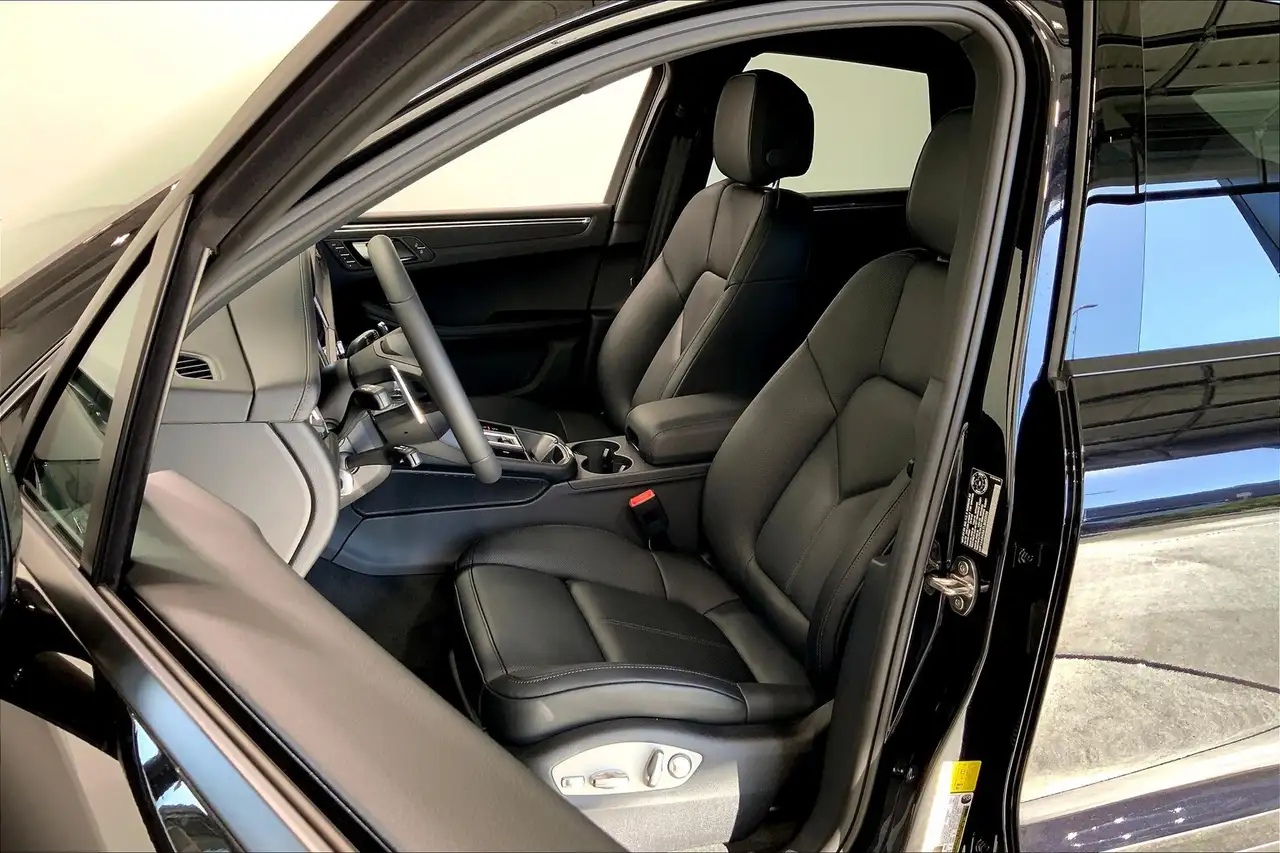 Porsche Macan снимка Porsche Macan