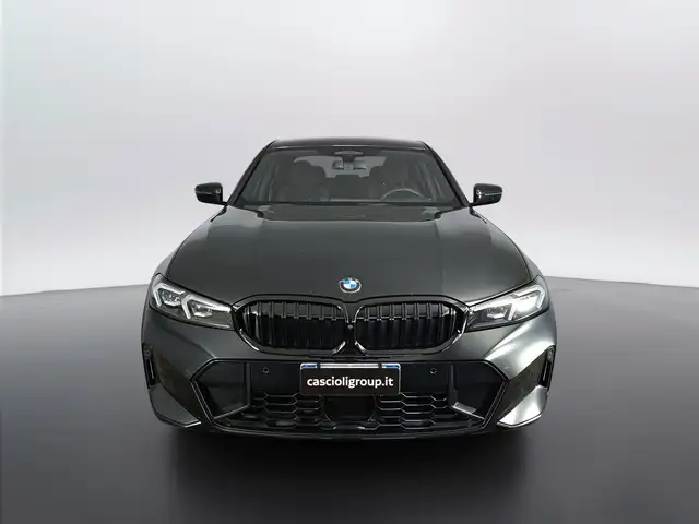 BMW 3 Series view 2
