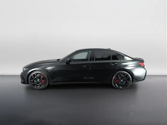 BMW 3 Series view 6