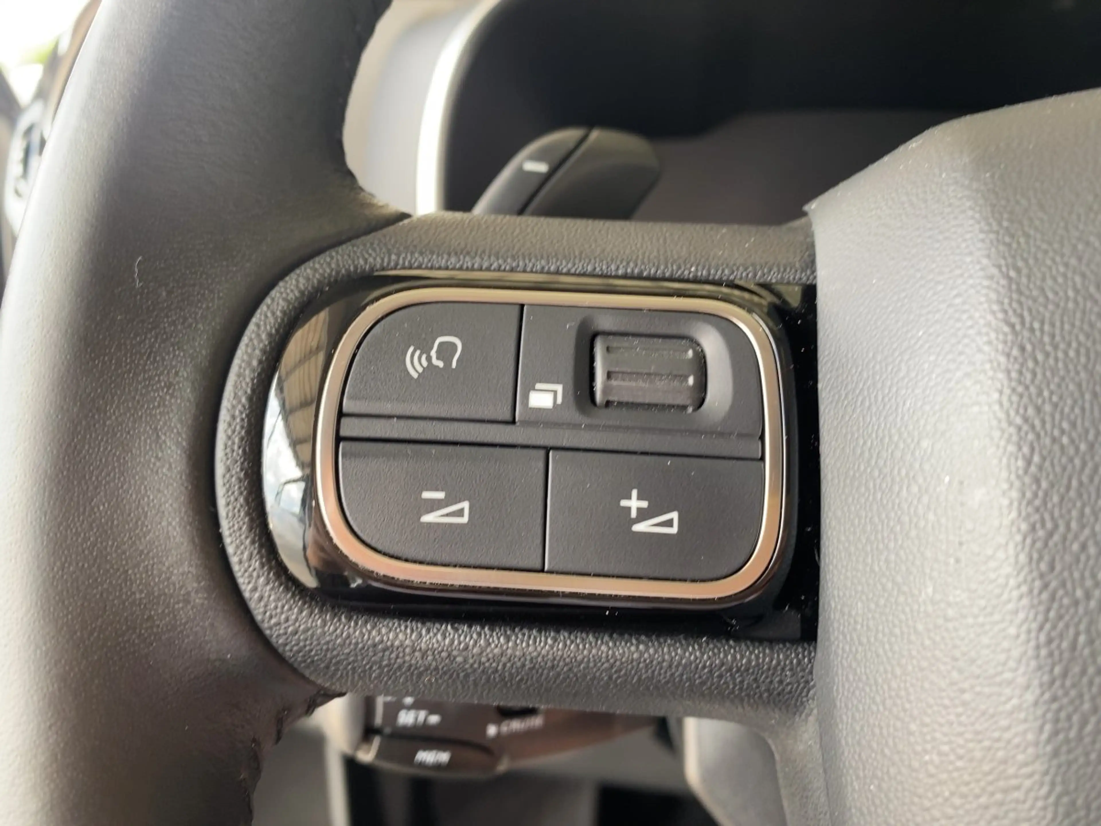 Citroen C5 Feel *AHK*LED*Navi*Park Assist*Kamera 360* — photo 10