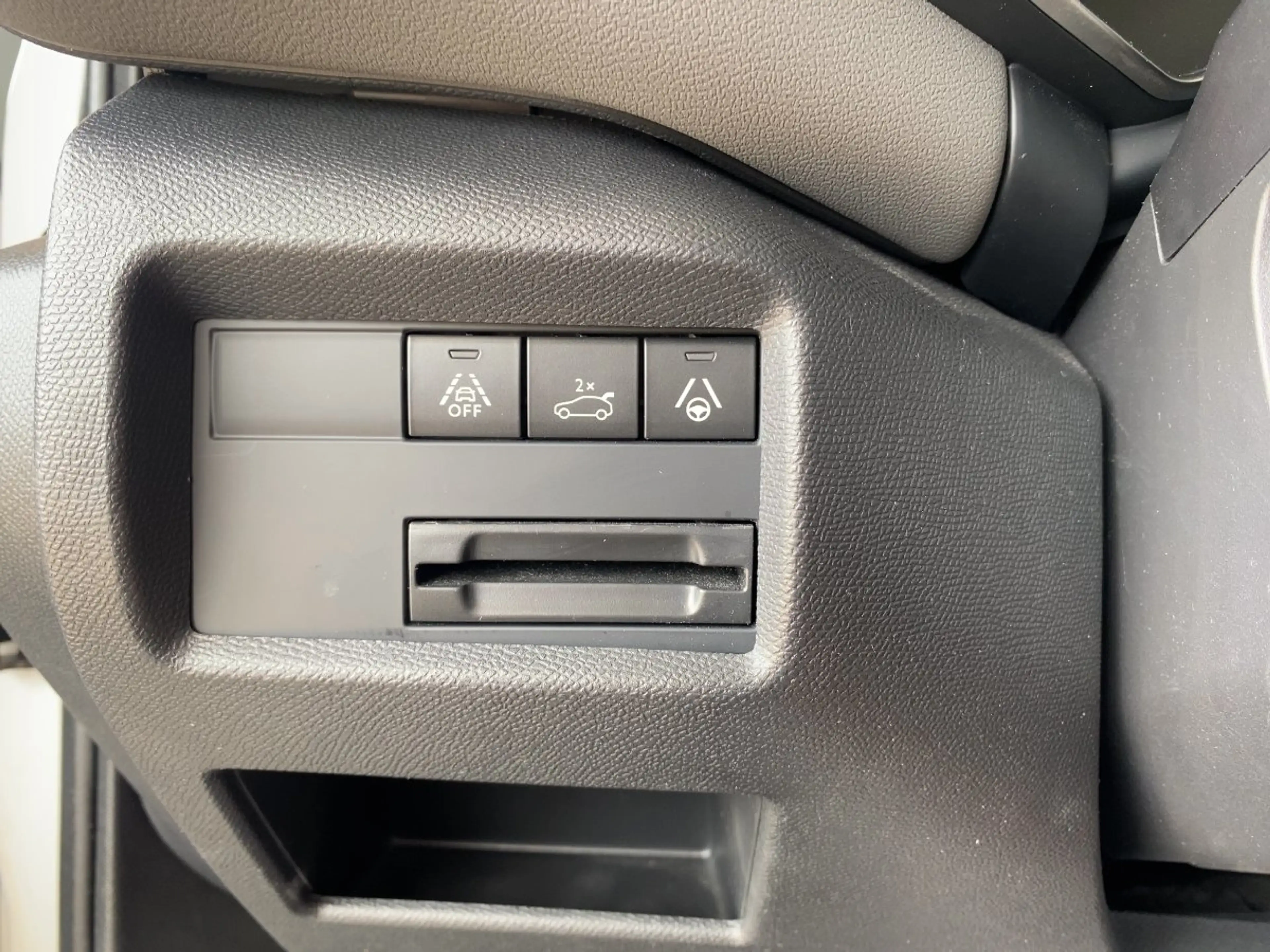 Citroen C5 Feel *AHK*LED*Navi*Park Assist*Kamera 360* — photo 8