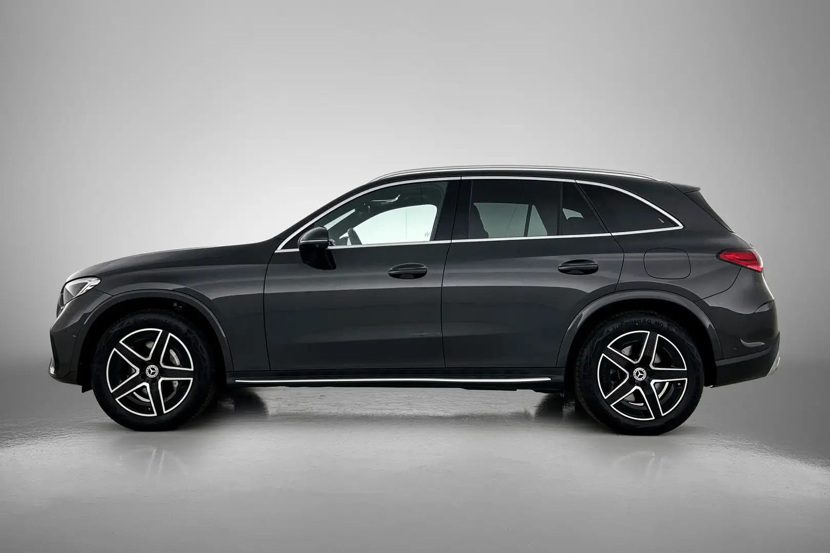 Mercedes-Benz GLC 300 300e 4MATIC AMG Line Techniek Achterassturing, Led Schwarz - 2