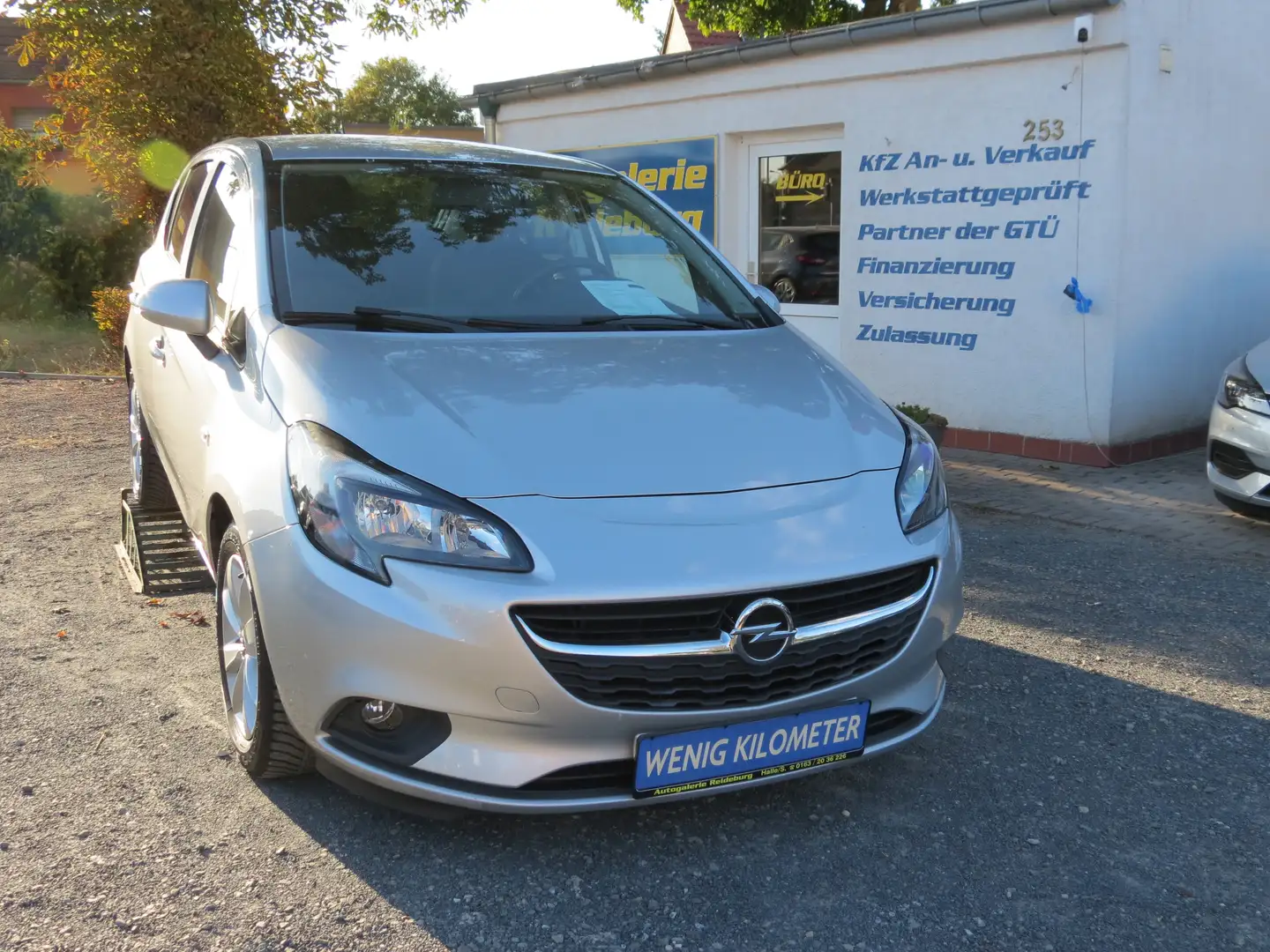 Opel Corsa Active 2.Hd. 5-türig!! Erst 42Tkm!! Klima!! Grigio - 1
