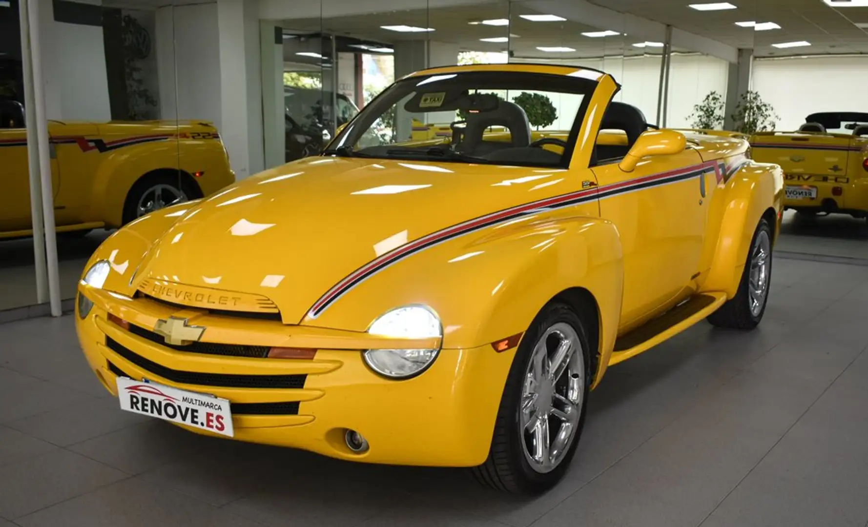Chevrolet SSR SS R Indianapolis Edition Żółty - 1