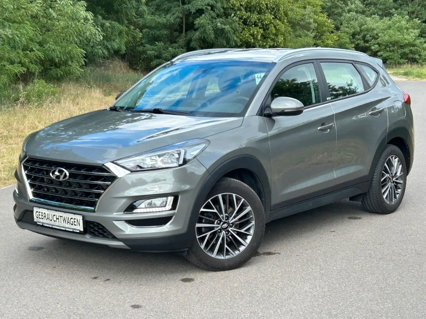 Hyundai TUCSON 1.6 T-GDI Advantage *Navi*8-fach*RFK*AHK* Grau - 1
