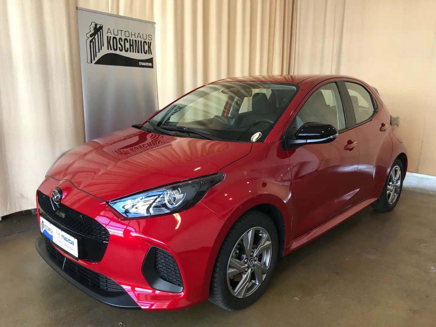 Mazda 2 Hybrid 1.5L VVT-i 116 PS e-CVT EXCLUSIVE-LINE Rouge - 1
