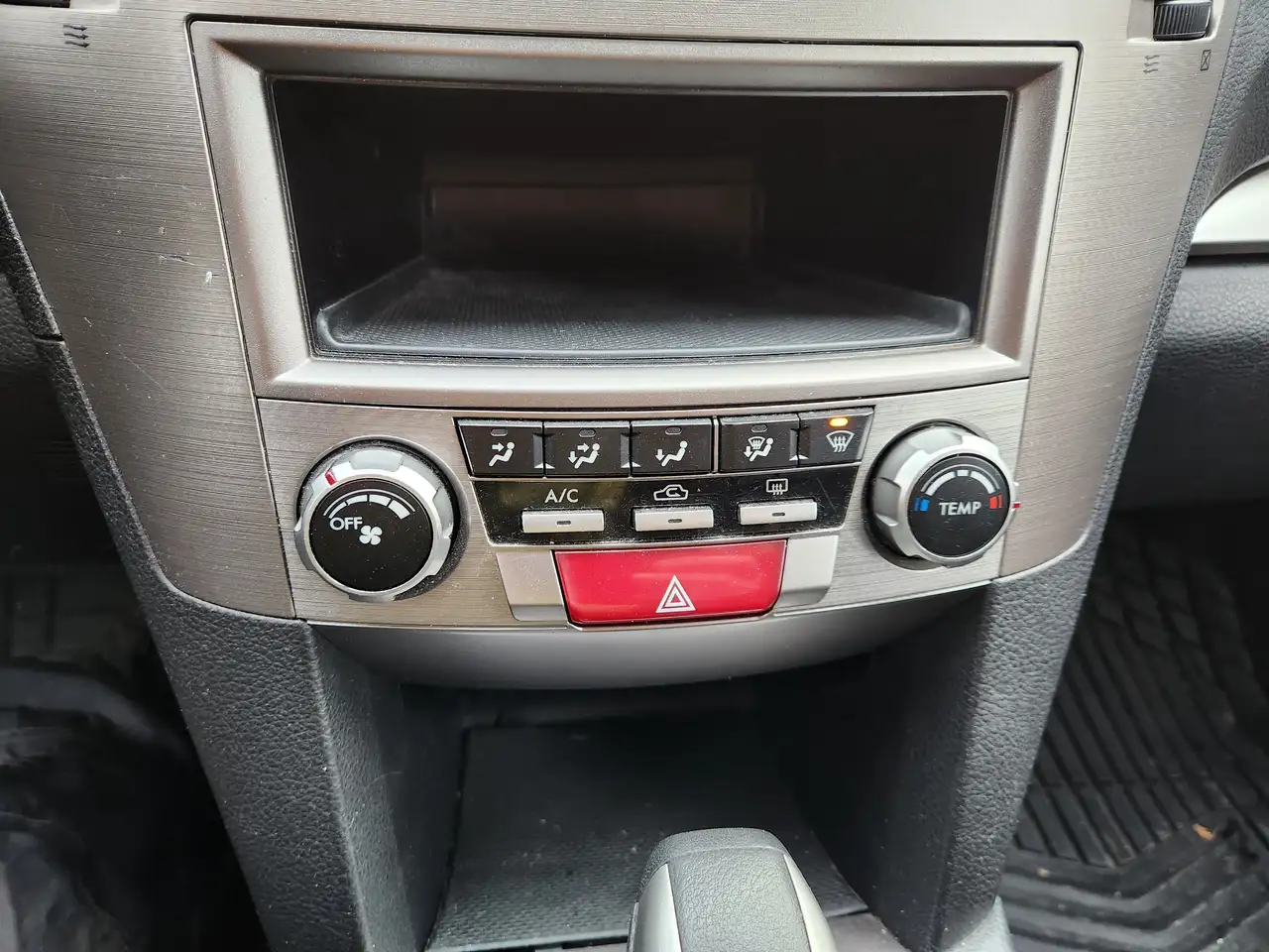 Subaru OUTBACK снимка Subaru OUTBACK