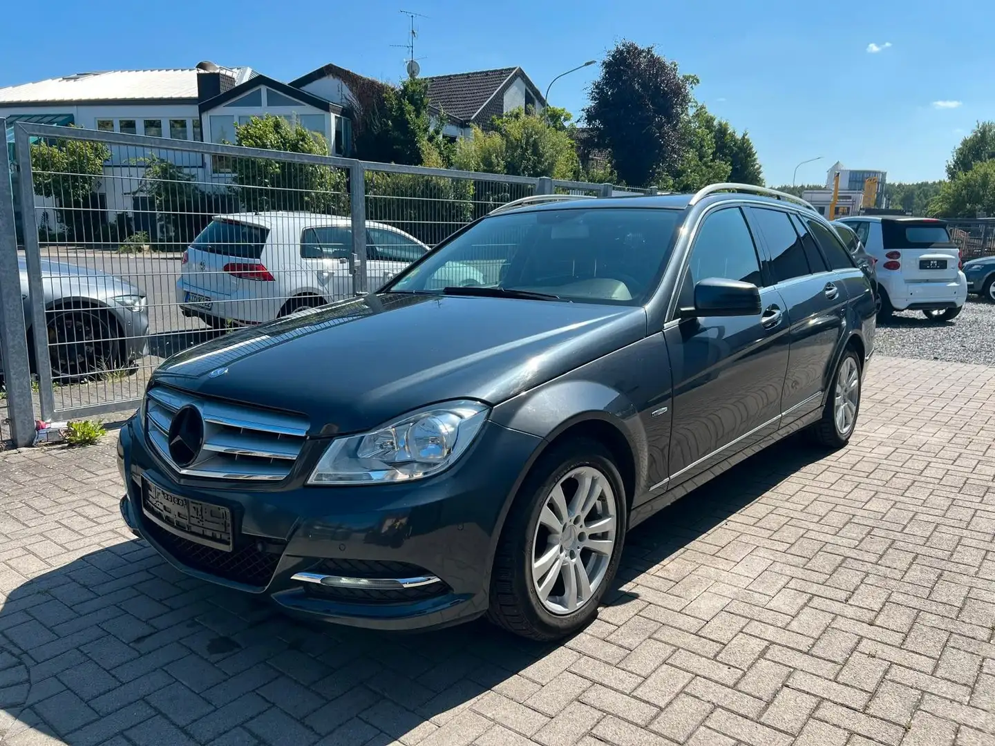 Mercedes-Benz C 200 C -Klasse T-Modell  CDI BlueEfficiency Grau - 1