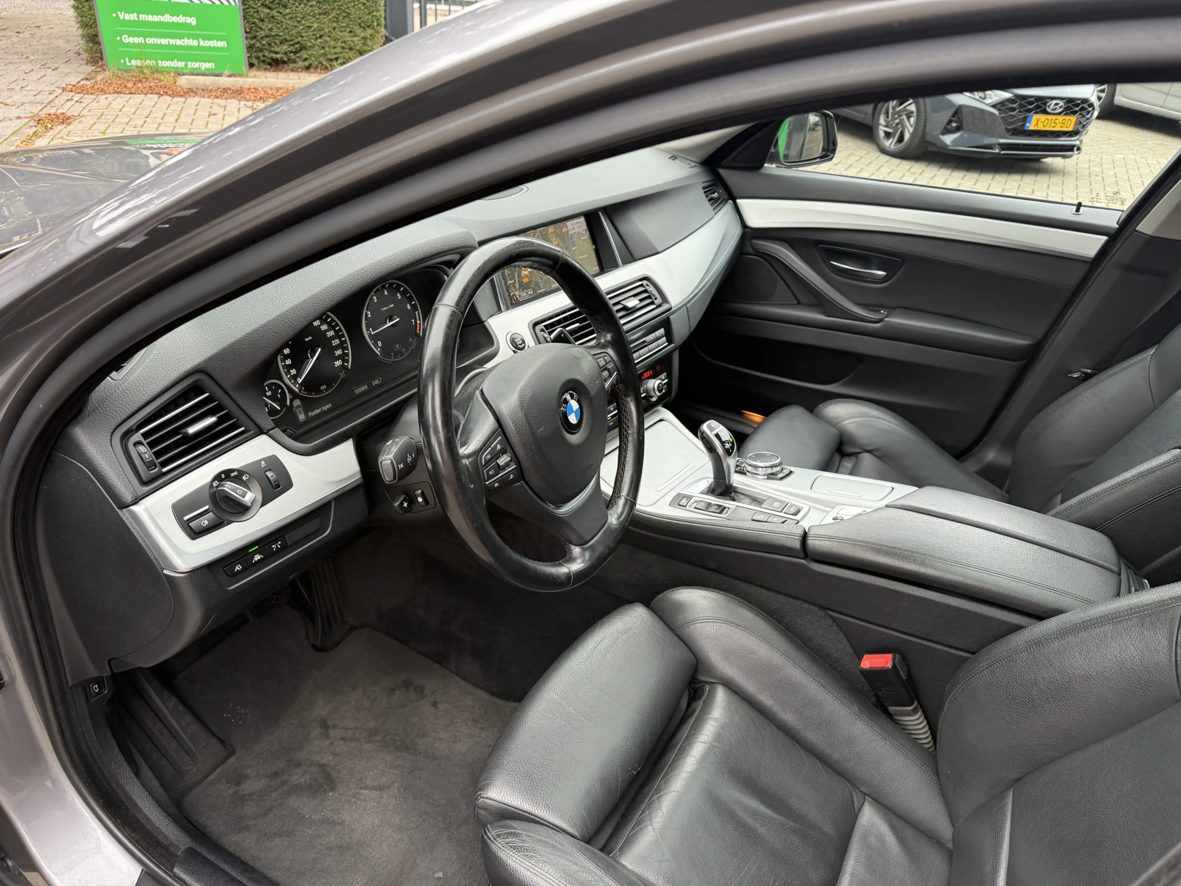 BMW 528 5-serie Touring 528xi High Executive Panoramadak T — photo 11