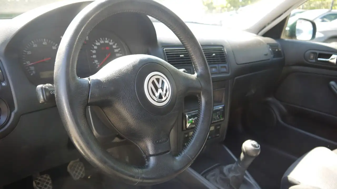 Volkswagen Golf 1.6 Auto Highline, foto 11