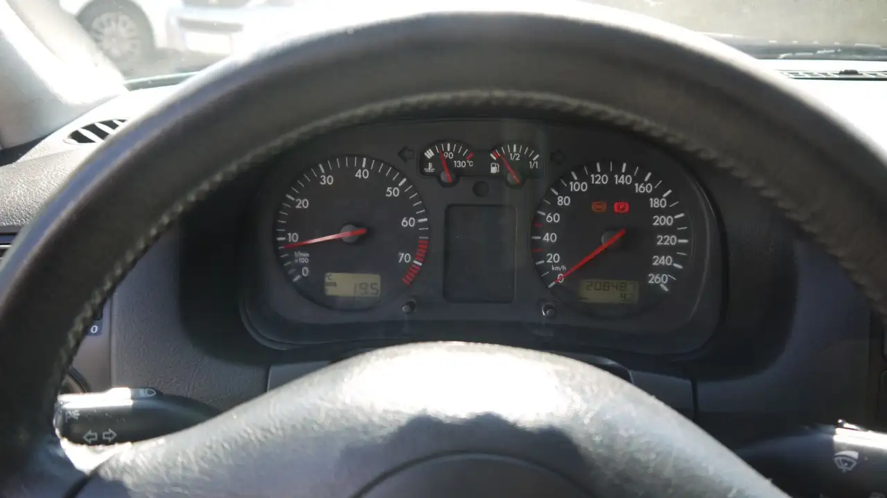 Volkswagen Golf 1.6 Auto Highline, foto 12