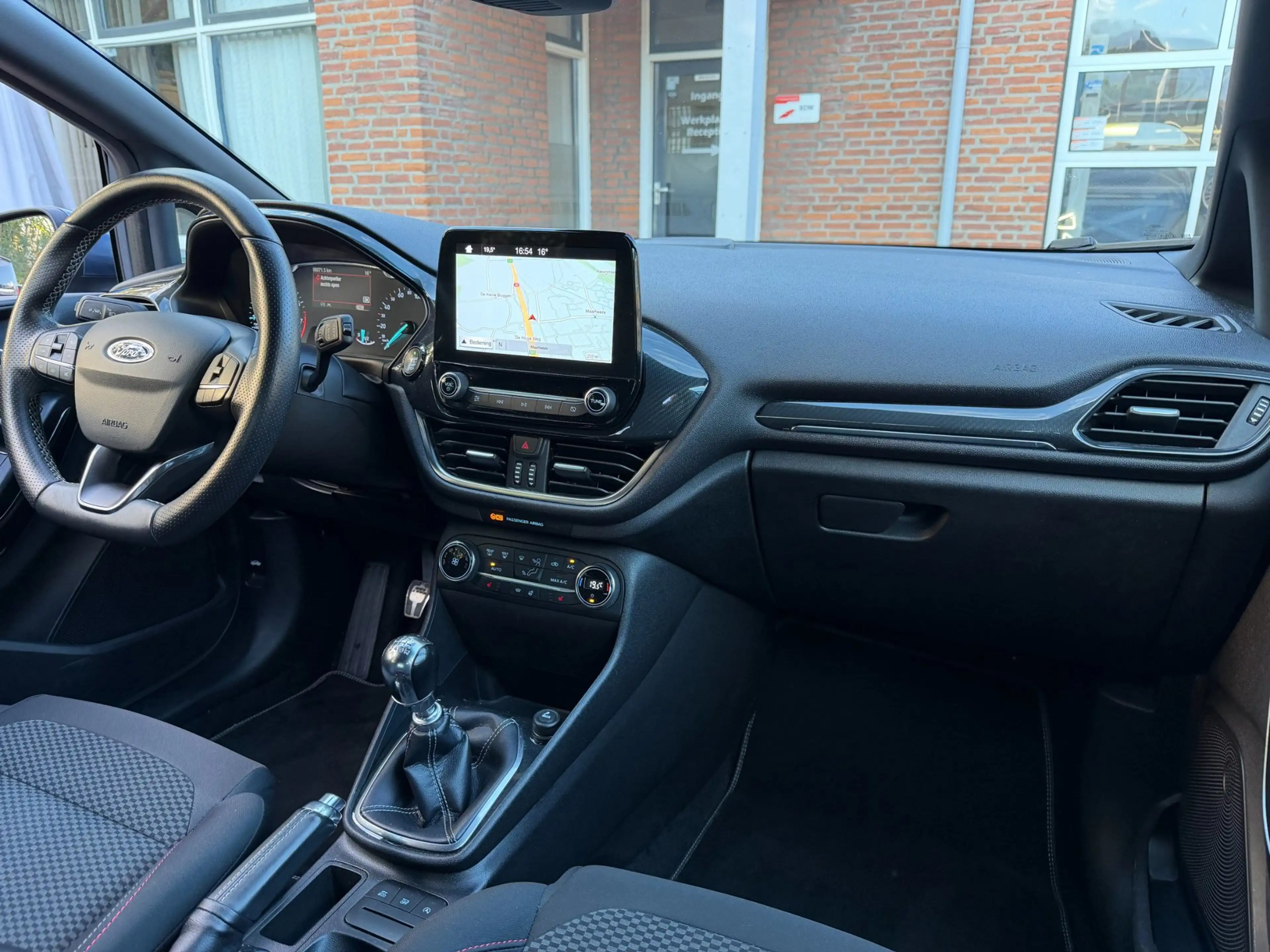 Ford Fiesta 1.0 EcoBoost Vignale ST Line, Stoel/stuurverw, Ada — photo 9