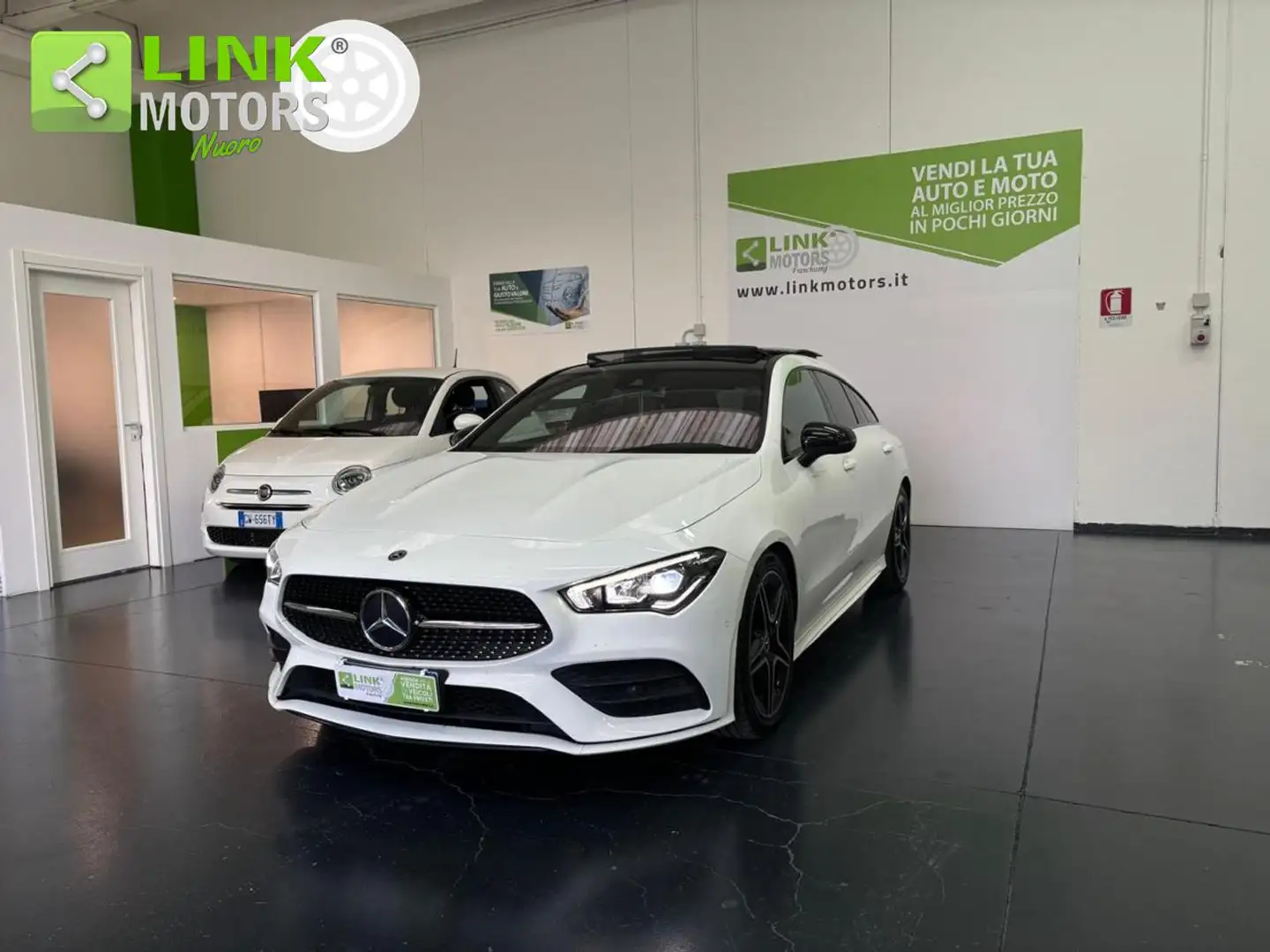 Mercedes-Benz CLA 200 d Shooting Brake PACK AMG Bianco - 1