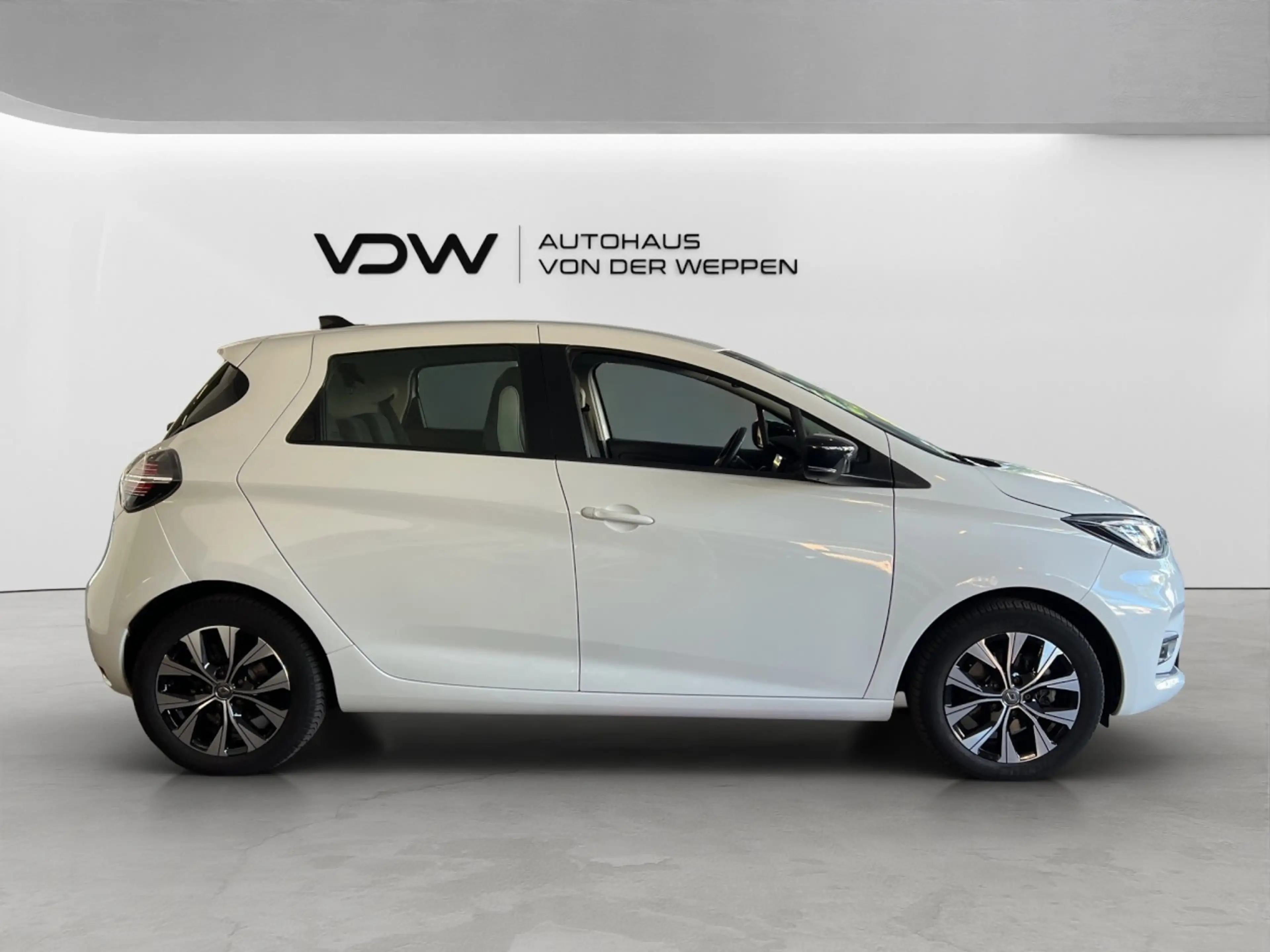 Renault ZOE Evolution Klima Navi Einparkhilfe Fenster el. — photo 9