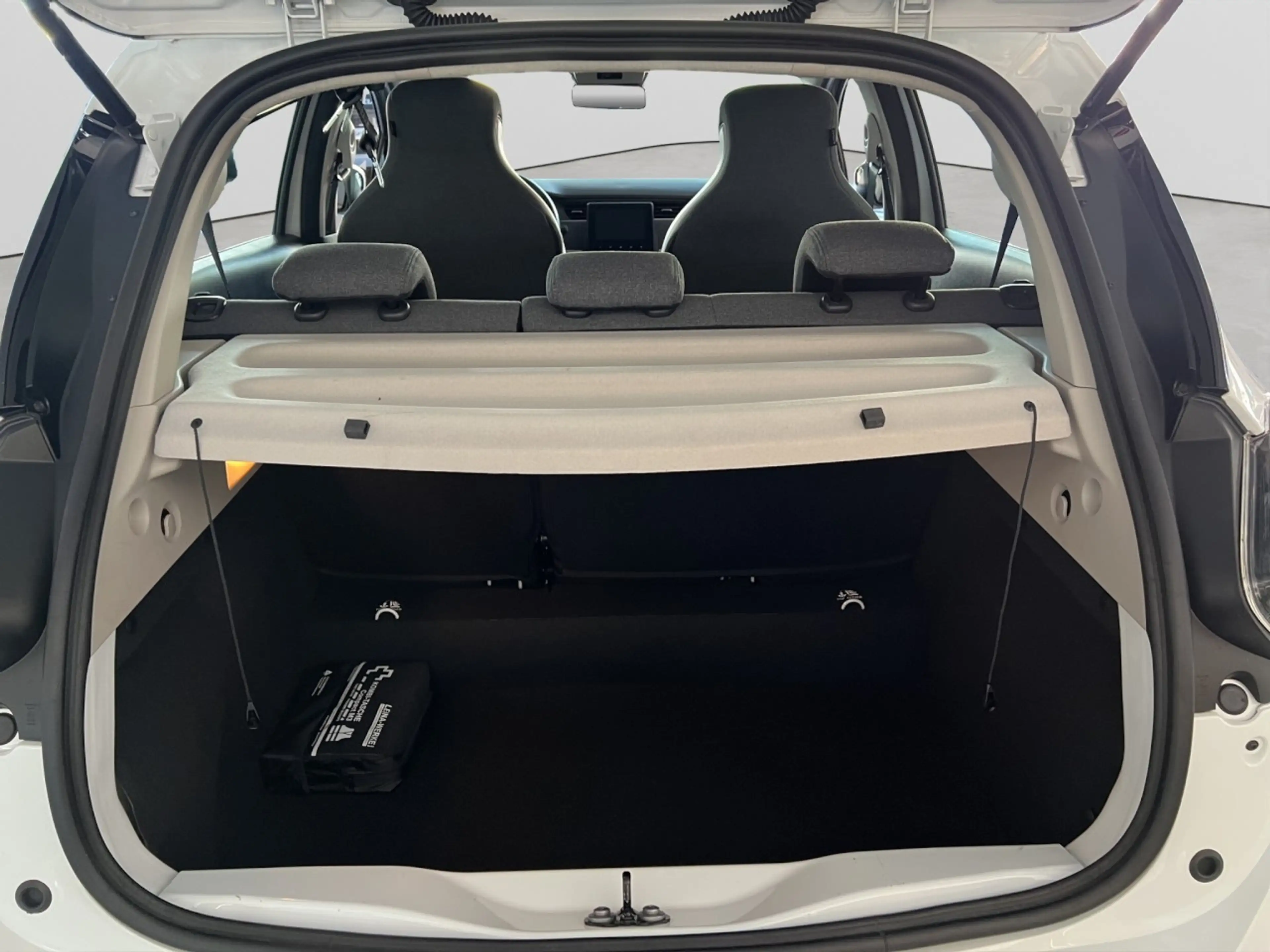 Renault ZOE Evolution Klima Navi Einparkhilfe Fenster el. — photo 7