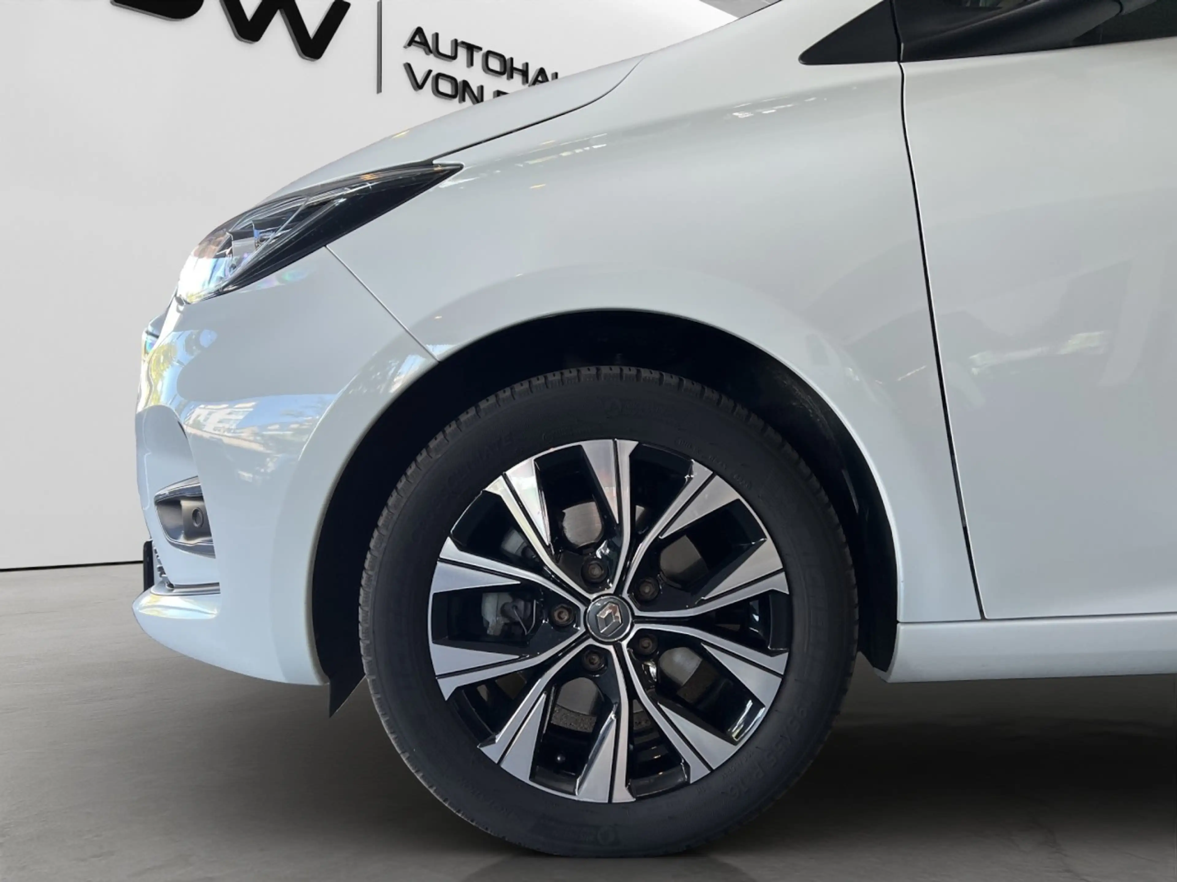 Renault ZOE Evolution Klima Navi Einparkhilfe Fenster el. — photo 4