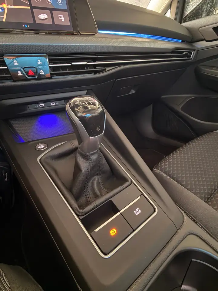 VOLKSWAGEN GOLF ACTIVE - 150 ch - 6 500KMS