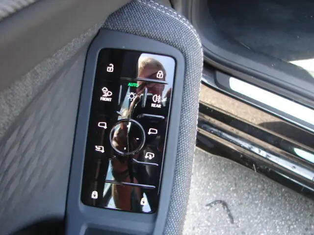 Audi A6 Avant 40 TDI quattro S-line S-tronic Ansicht 6