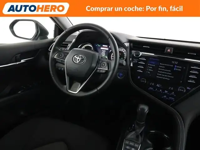 Toyota Camry view 14