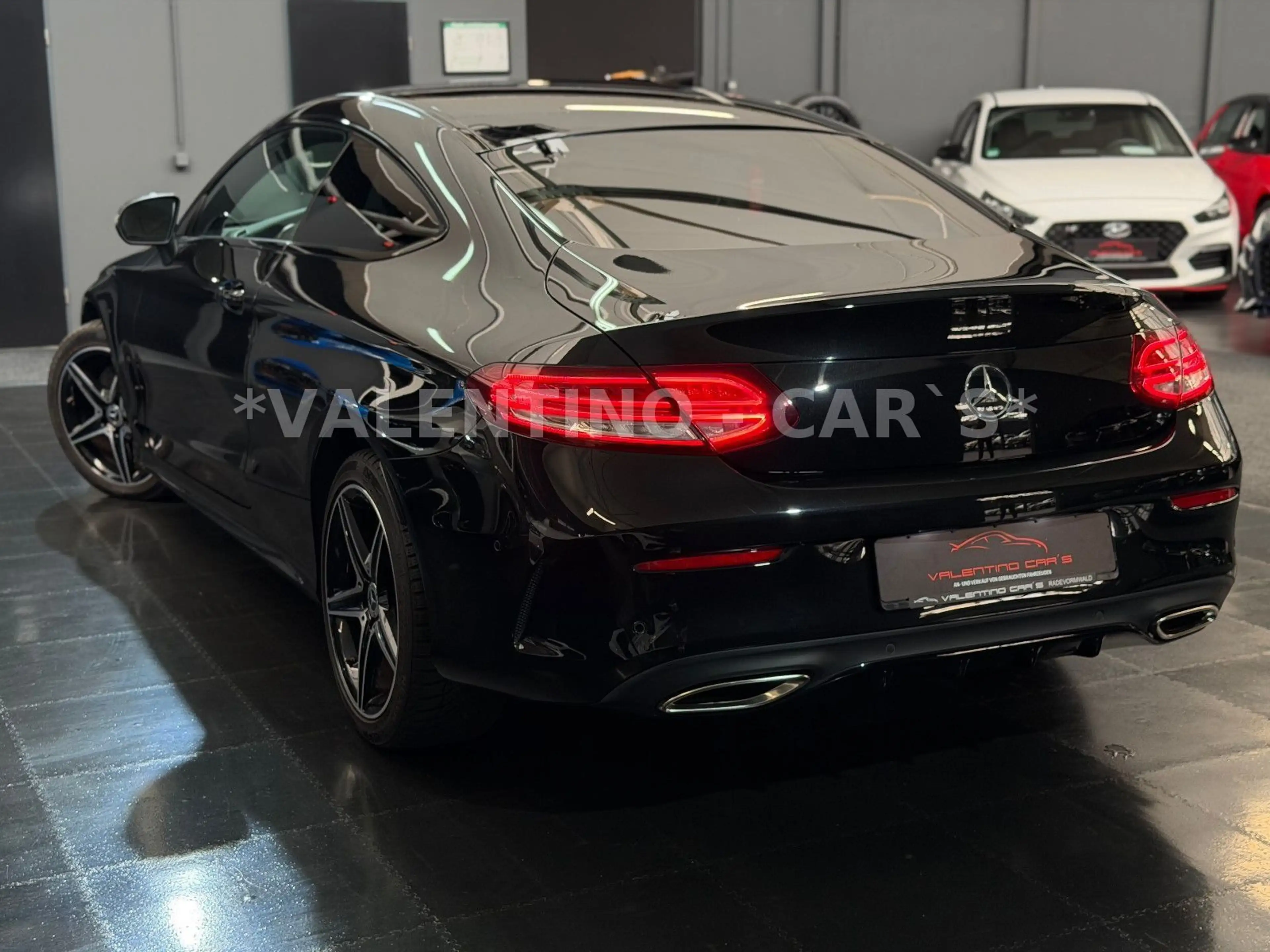Mercedes-Benz C 250 Coupé AMG/Automatik/Navi/LED/Ambiente/Shz — photo 12