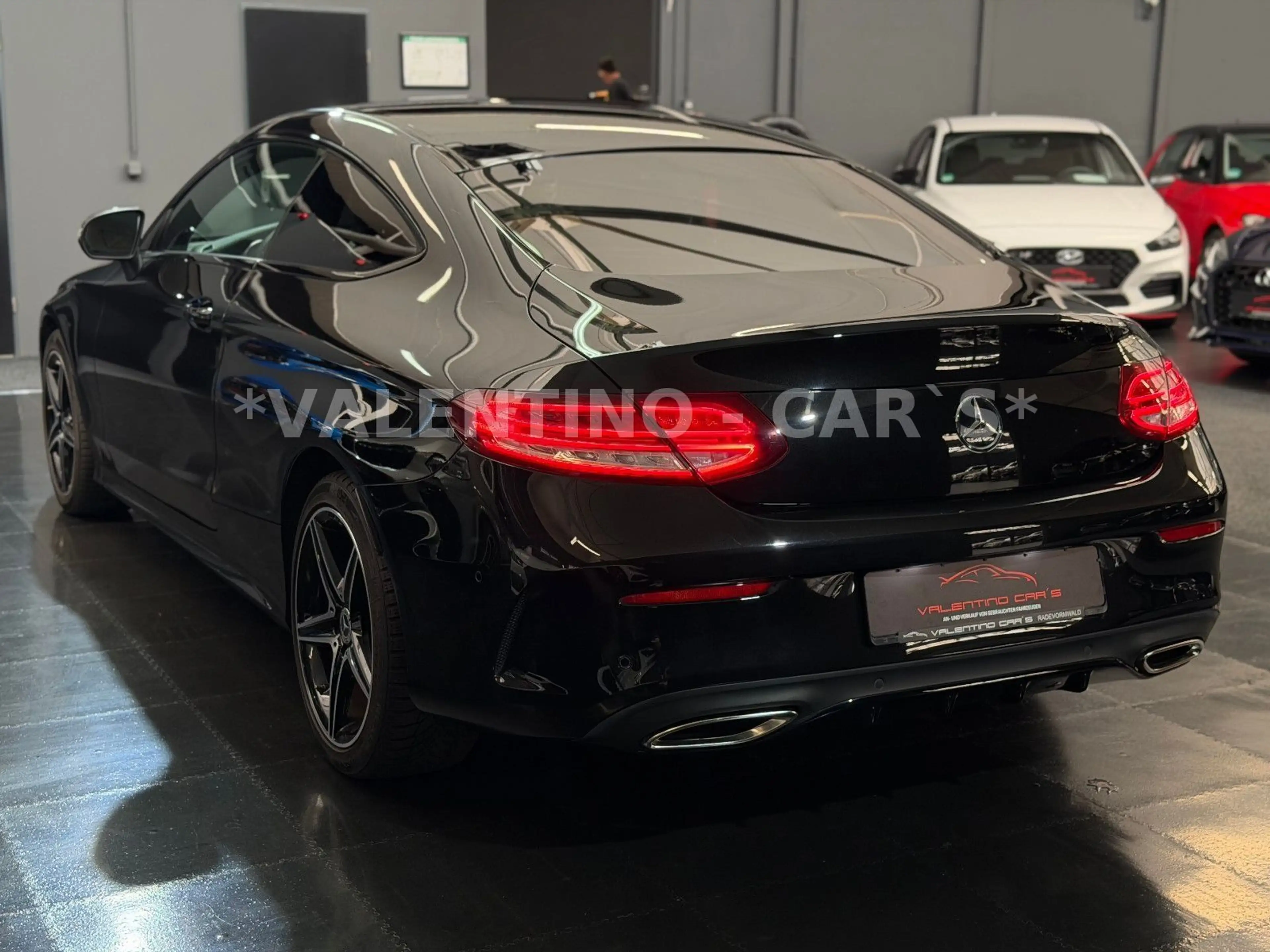 Mercedes-Benz C 250 Coupé AMG/Automatik/Navi/LED/Ambiente/Shz — photo 8