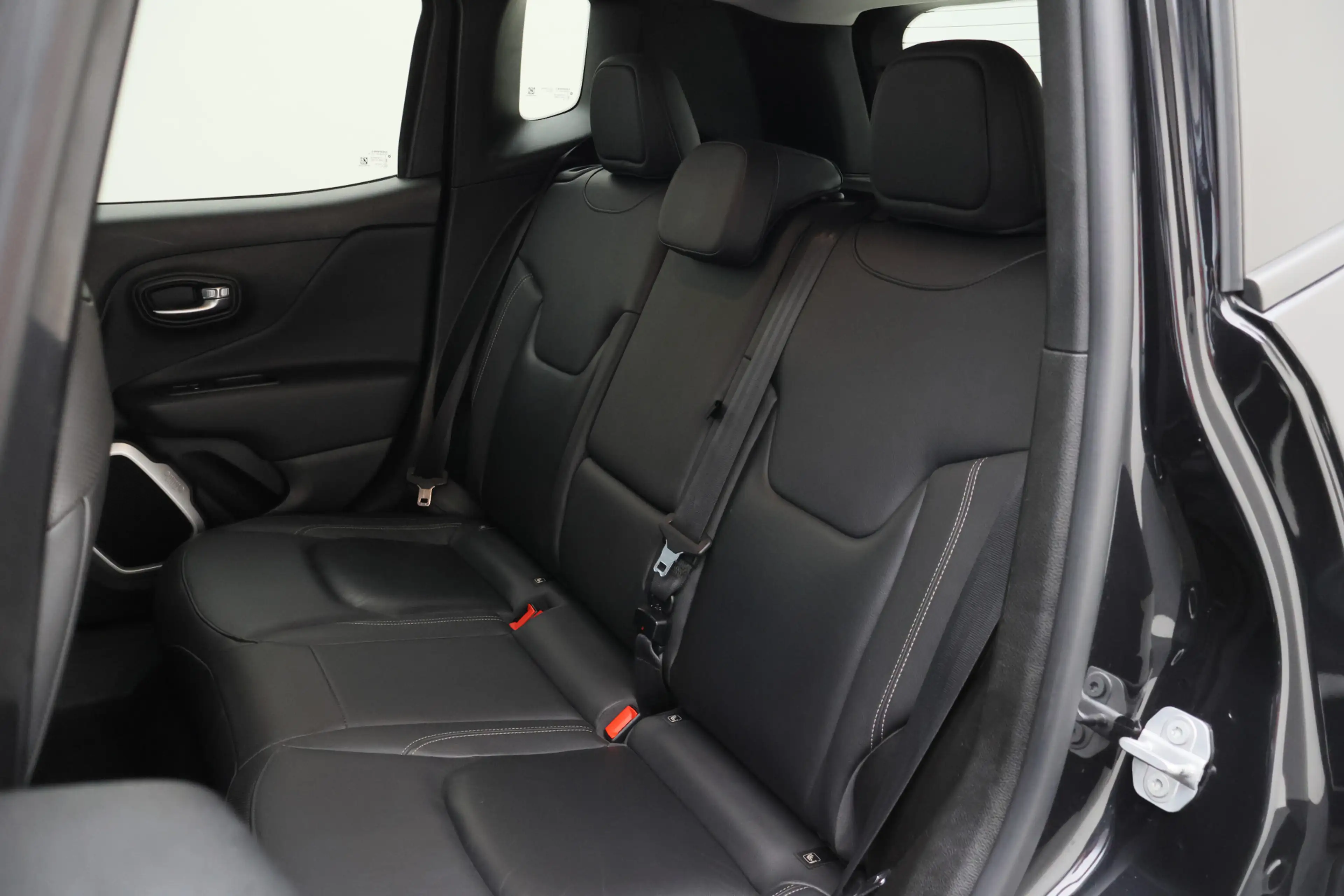 Jeep Renegade 1.4 MultiAir Limited — photo 12
