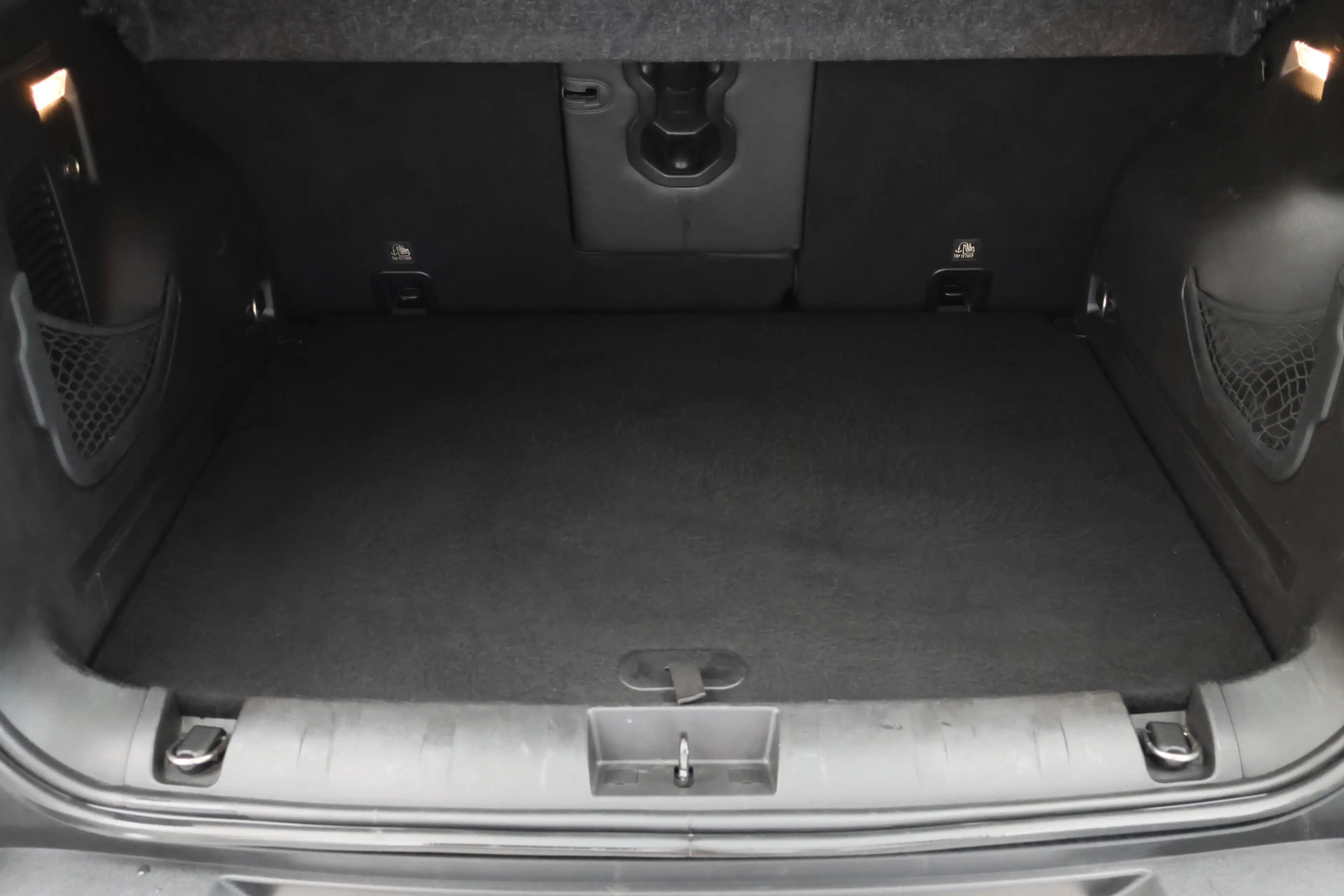 Jeep Renegade 1.4 MultiAir Limited — photo 14