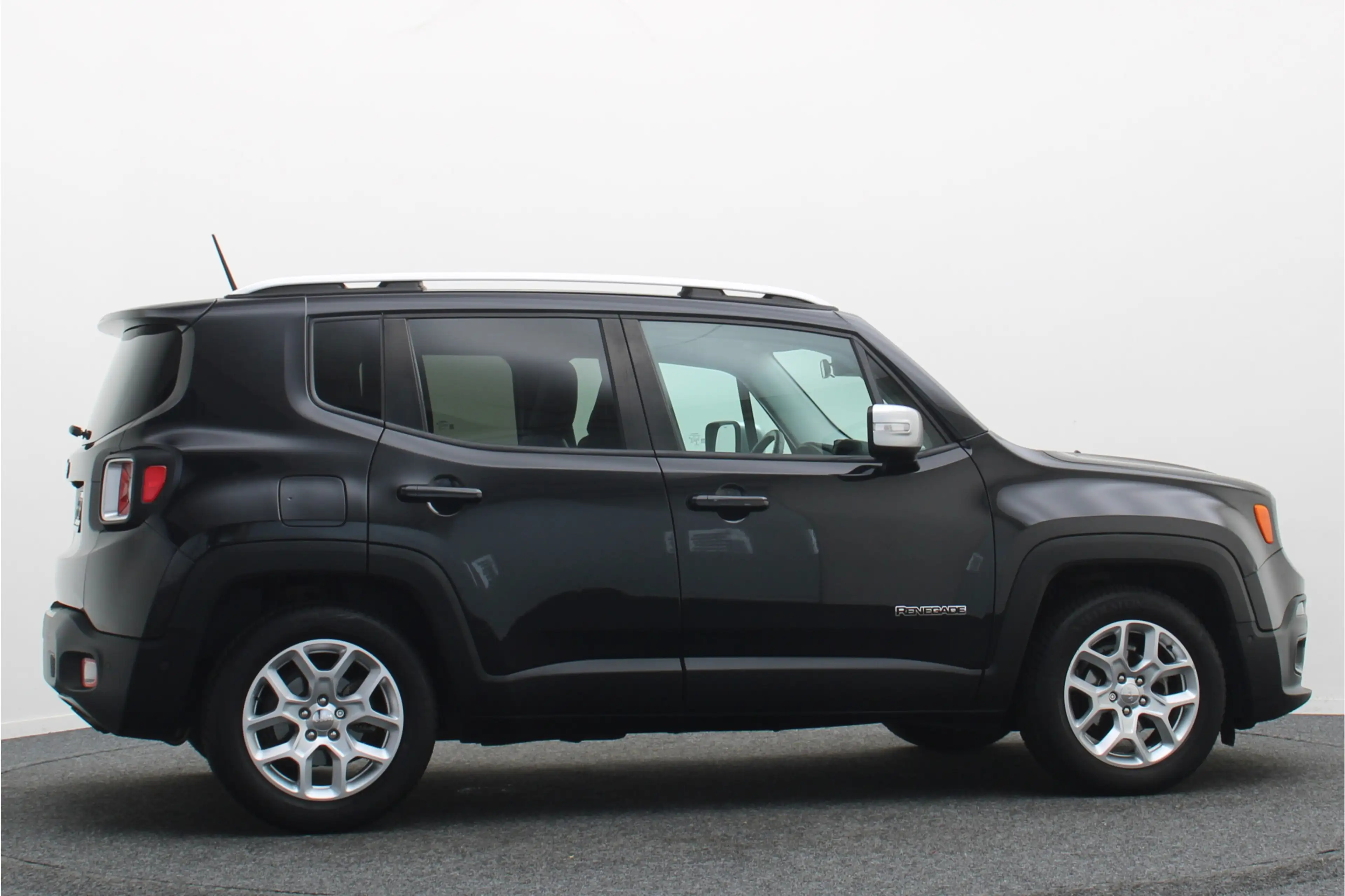 Jeep Renegade 1.4 MultiAir Limited — photo 8