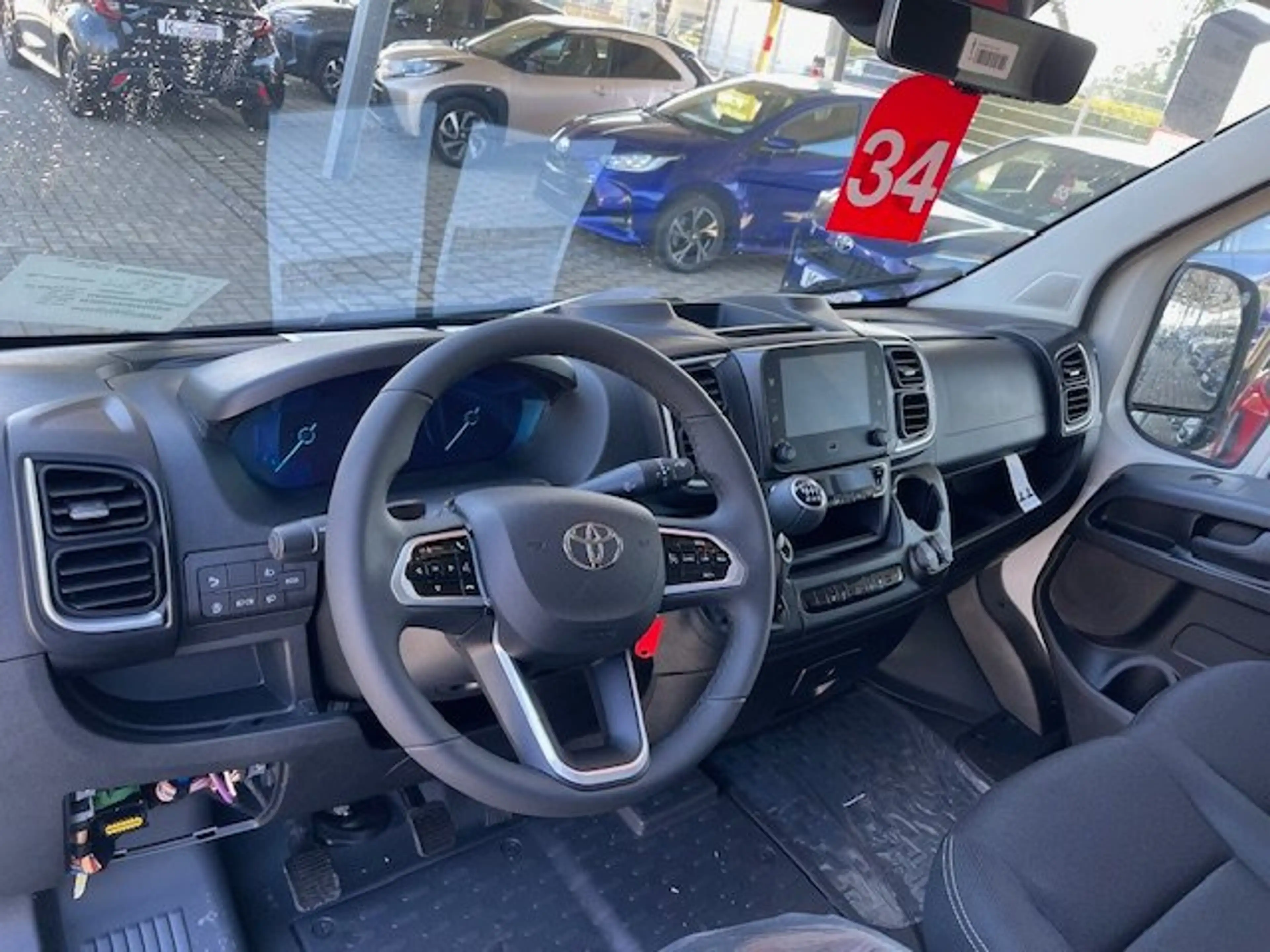 Toyota Proace Max Proace Max 2.2-l-D 35 S — photo 9