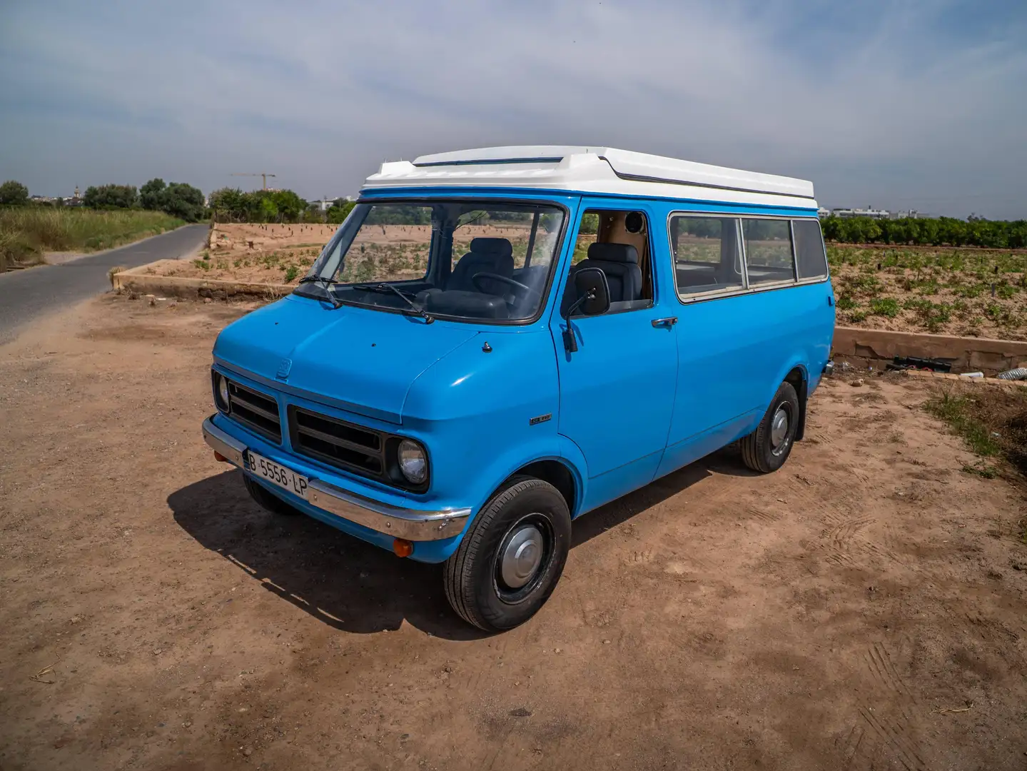 Bedford CF2 CF230 Blau - 1
