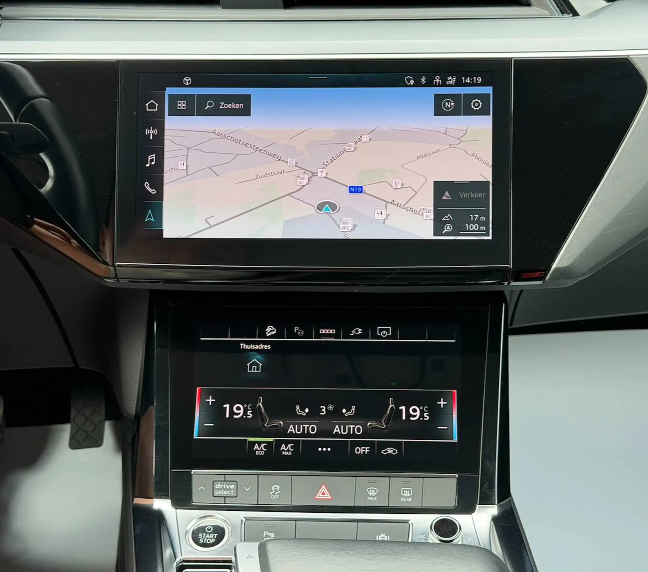 Audi e-tron 95 kWh 55 LEDER QUATTRO S-LINE CAMERA ELEKKOFFER KEYLESS — 11/14